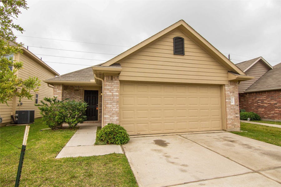 Property photo for 5619 Long Arbor Lane, Katy, TX