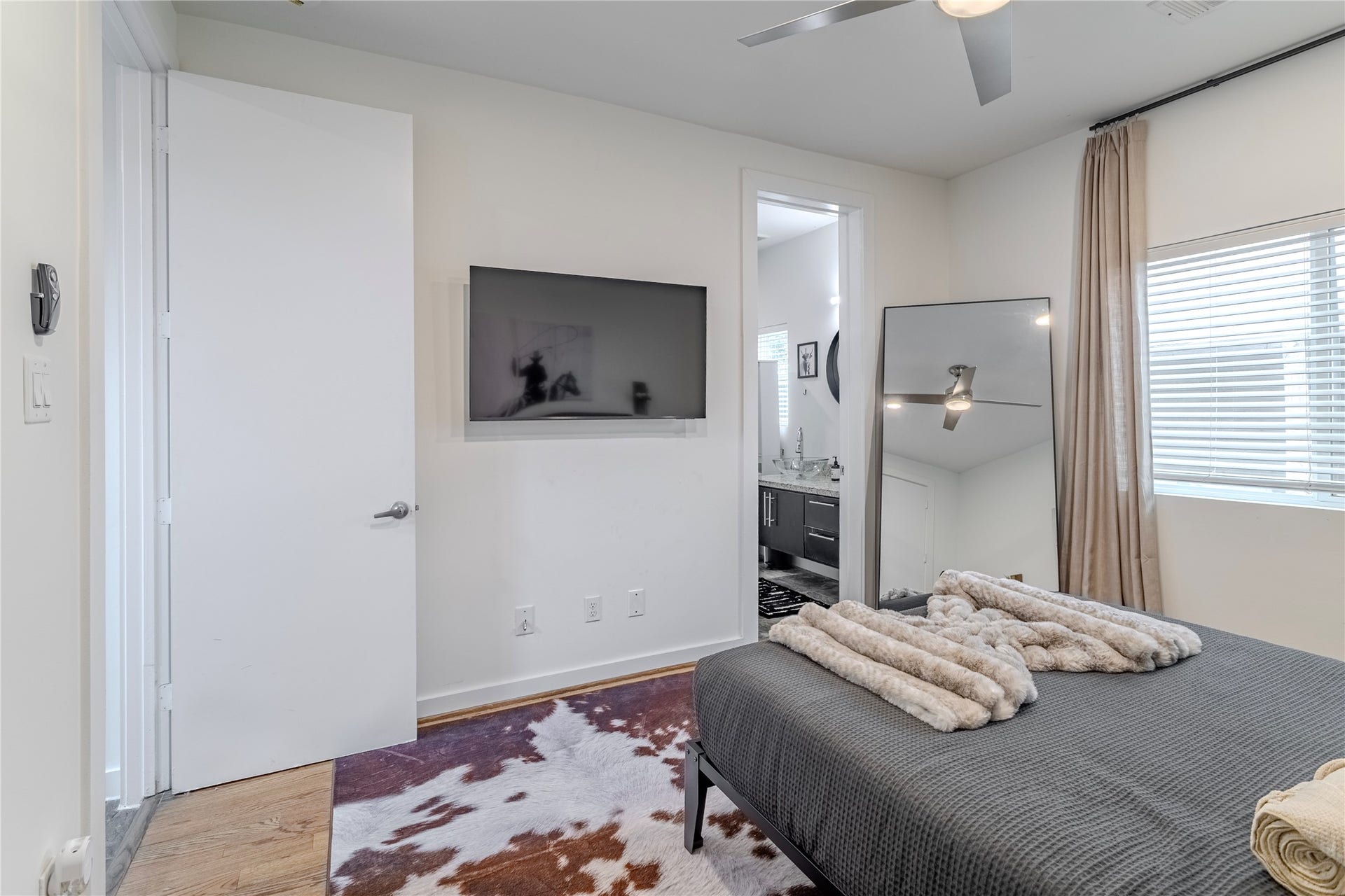 1414 Laird Street, #A, Houston, TX 77008 1414 Laird Street, #A, Houston, TX 77008