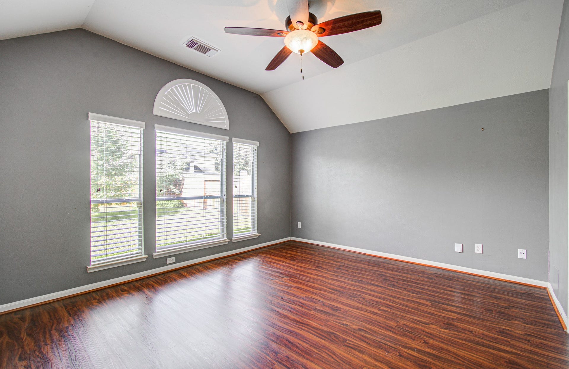 12808 Brook Arbor Court, Pearland, TX 77584 Spacious room located at the back of the home for privacy.