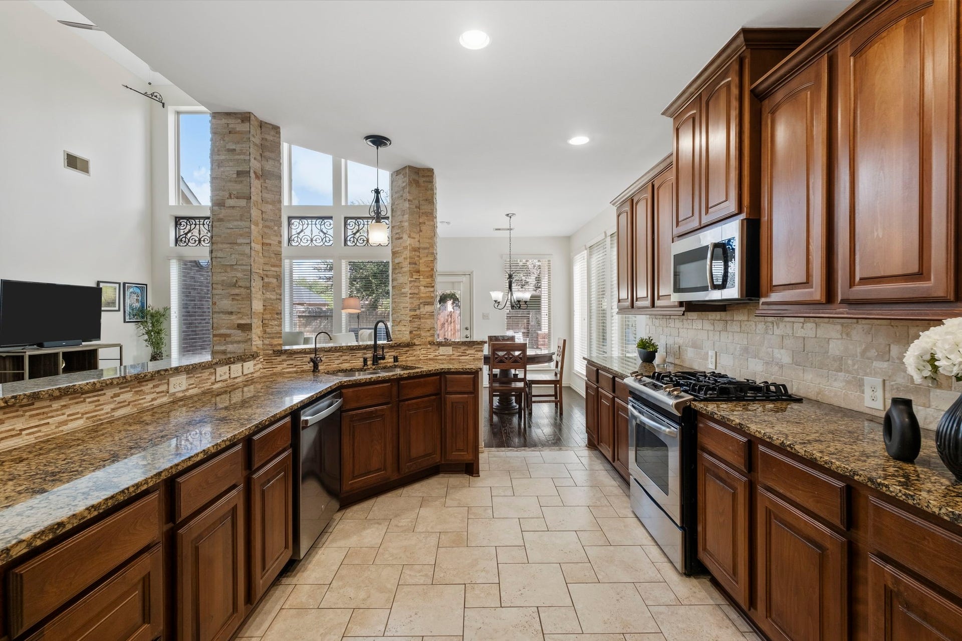6923 Long Bay Lane, Missouri City, TX 77459