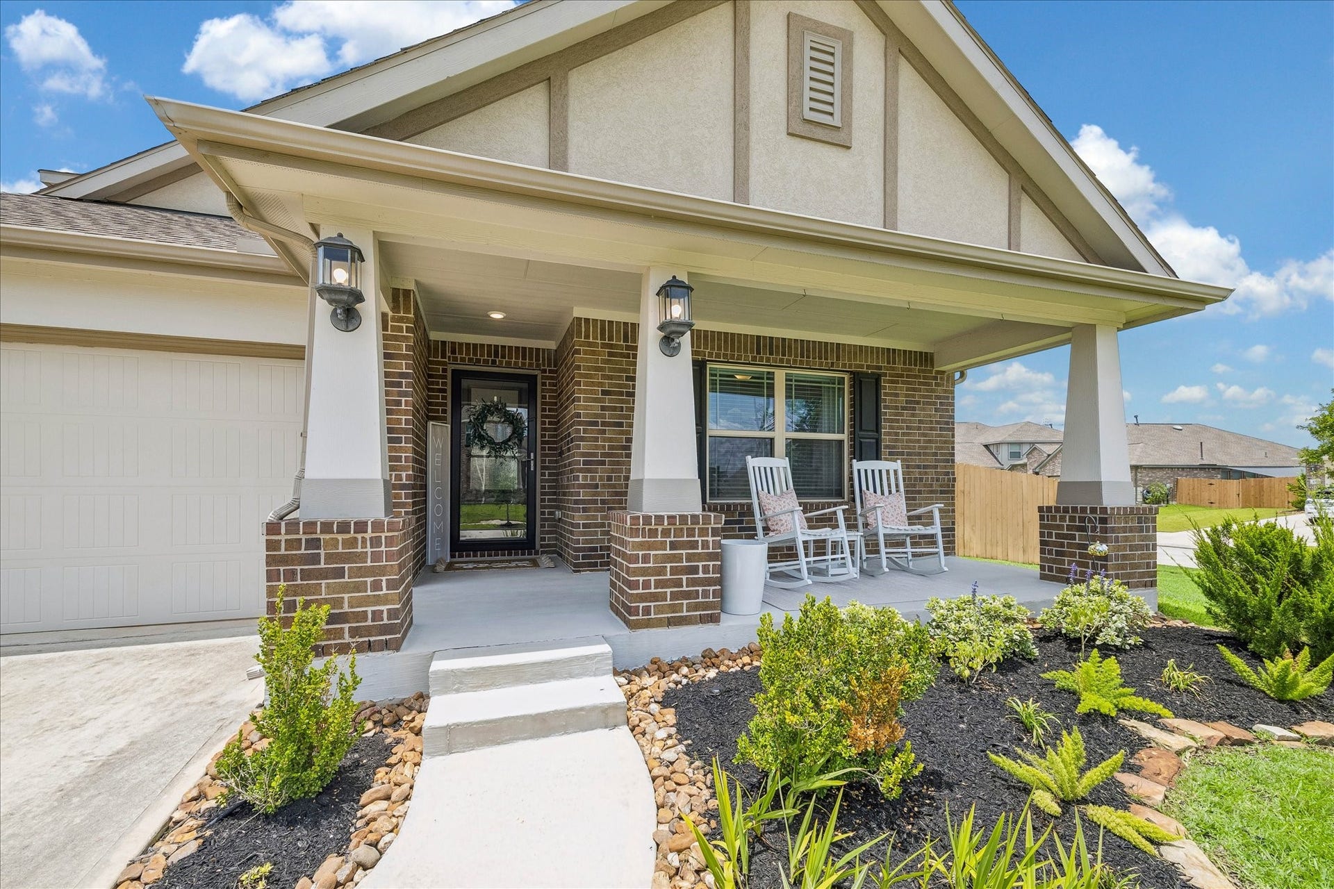 4404 Mimic Drive, Spring, TX 77386 4404 Mimic Drive, Spring, TX 77386