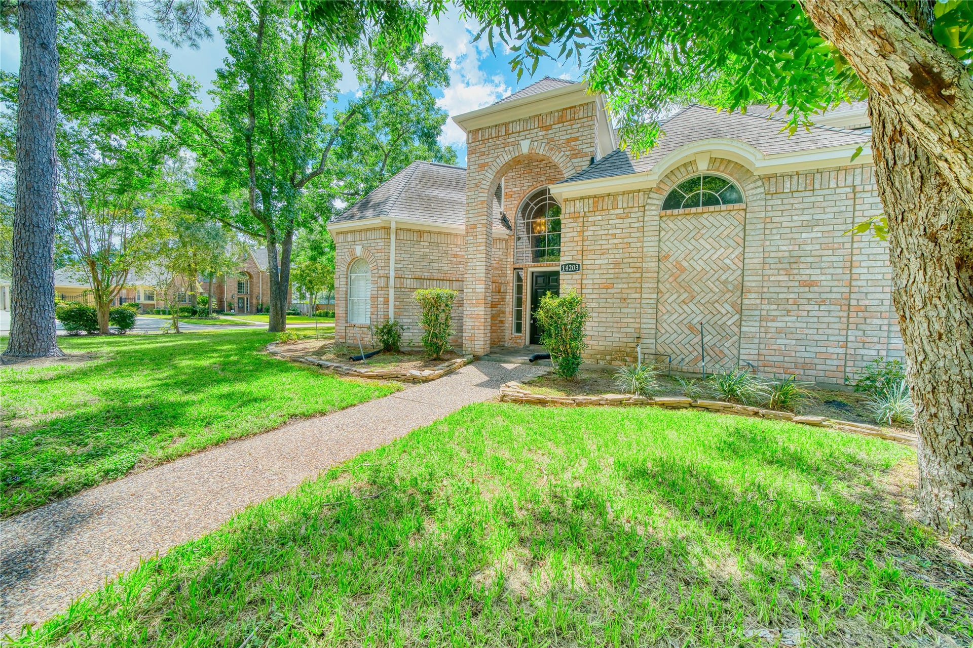 14203 Championship Lane, Houston, TX 77069