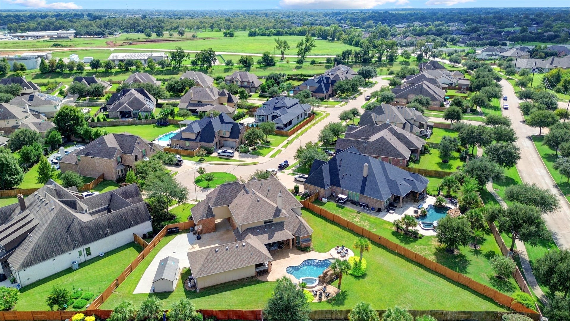 8902 Cresting Ridge Drive, Richmond, TX 77406 8902 Cresting Ridge Drive, Richmond, TX 77406