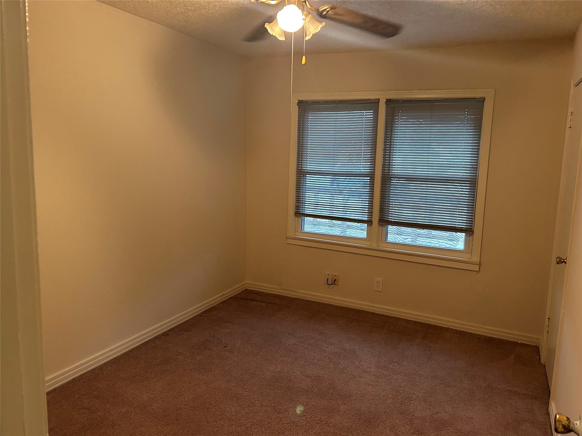 1021 PARK Drive, La Porte, TX 77571 1021 PARK Drive, La Porte, TX 77571