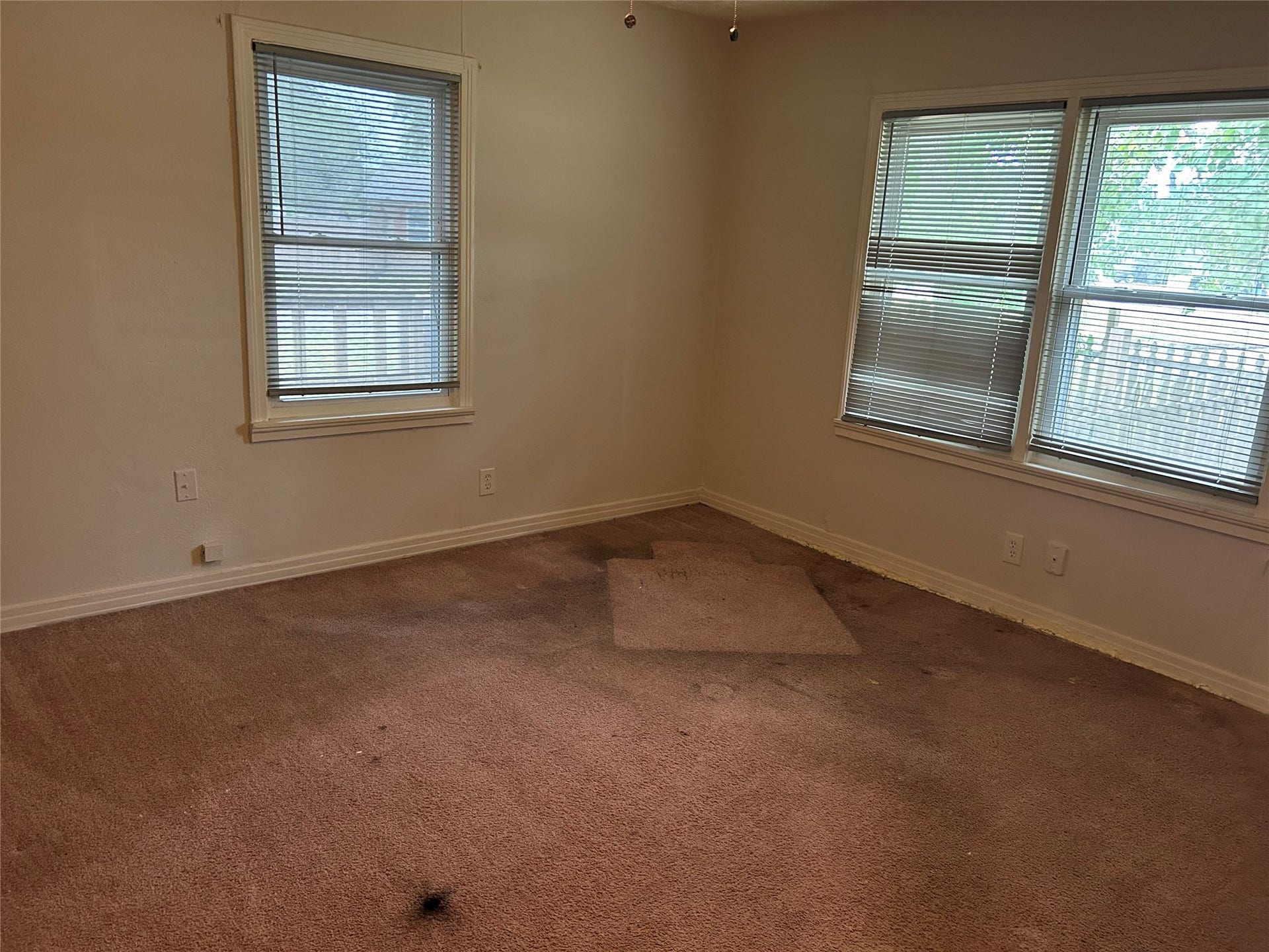 1021 PARK Drive, La Porte, TX 77571 1021 PARK Drive, La Porte, TX 77571