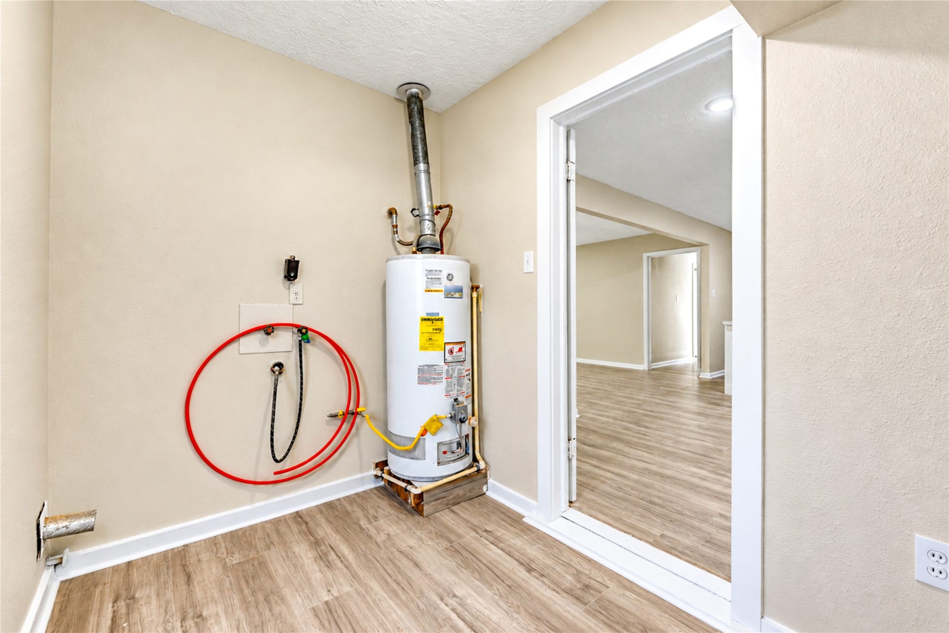 8510 Fillmore Street, Houston, TX 77029 8510 Fillmore Street, Houston, TX 77029