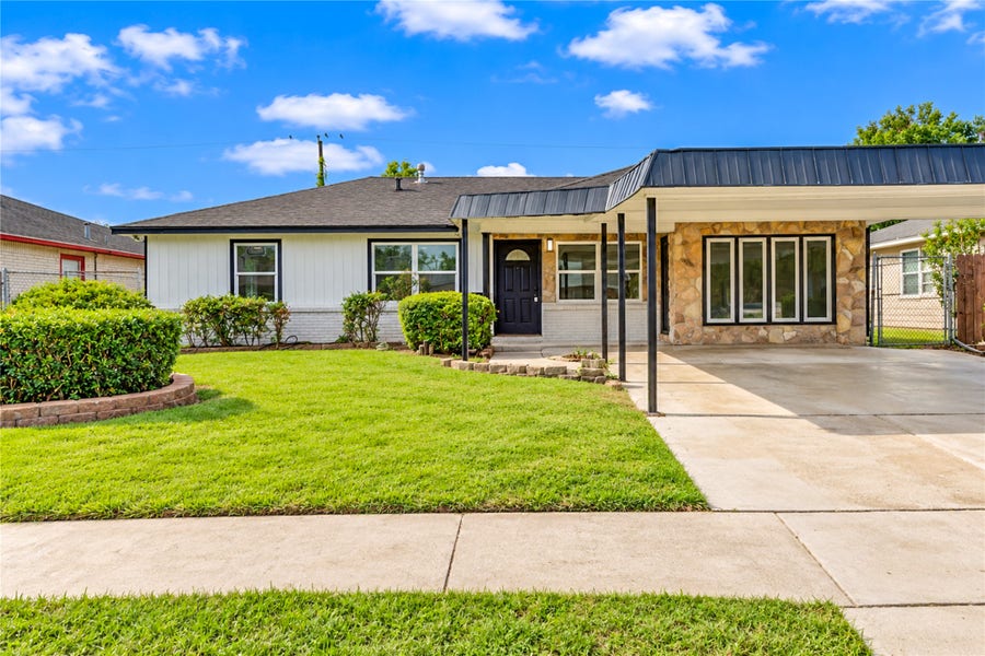 Property photo for 8510 Fillmore Street, Houston, TX