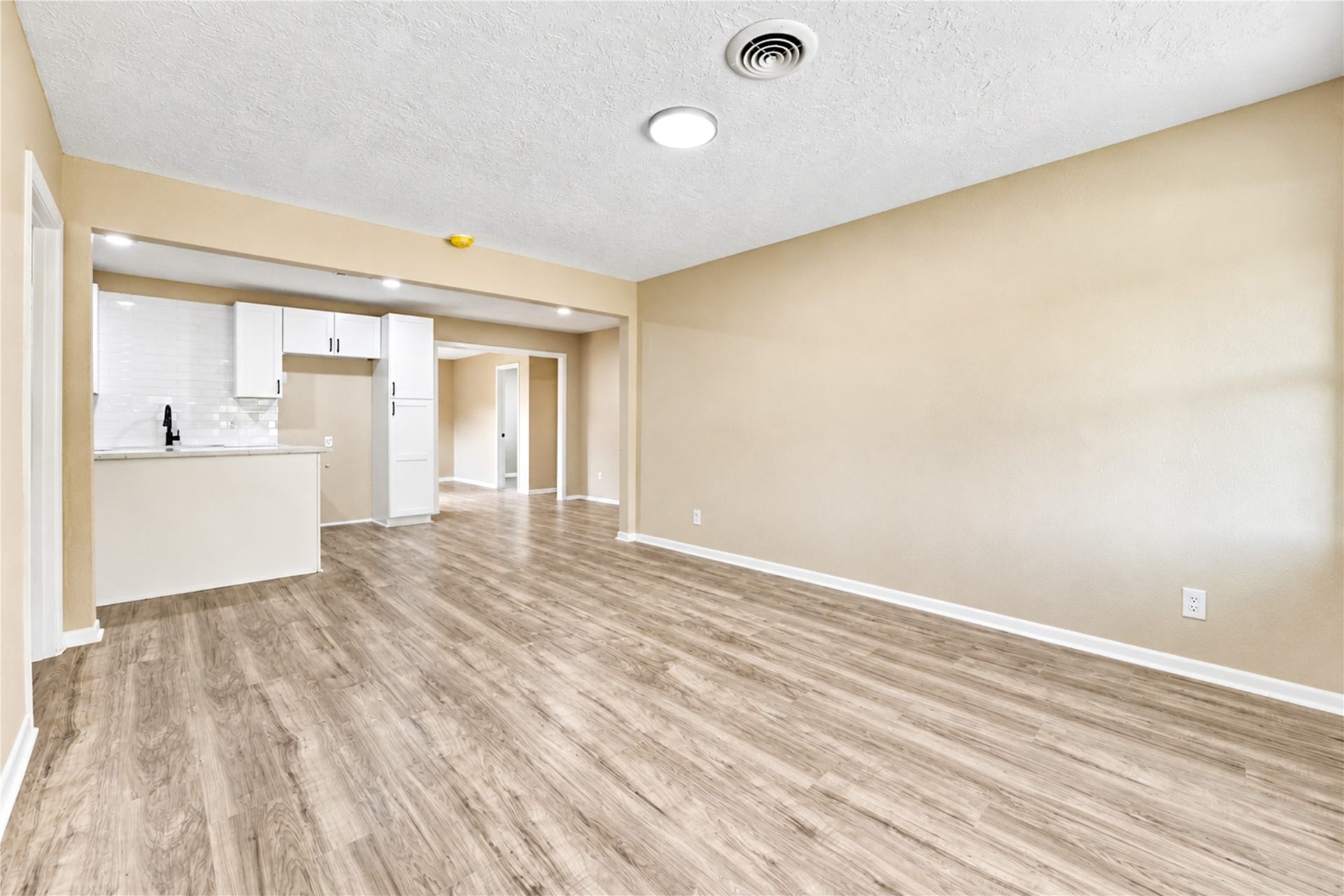 8510 Fillmore Street, Houston, TX 77029 8510 Fillmore Street, Houston, TX 77029