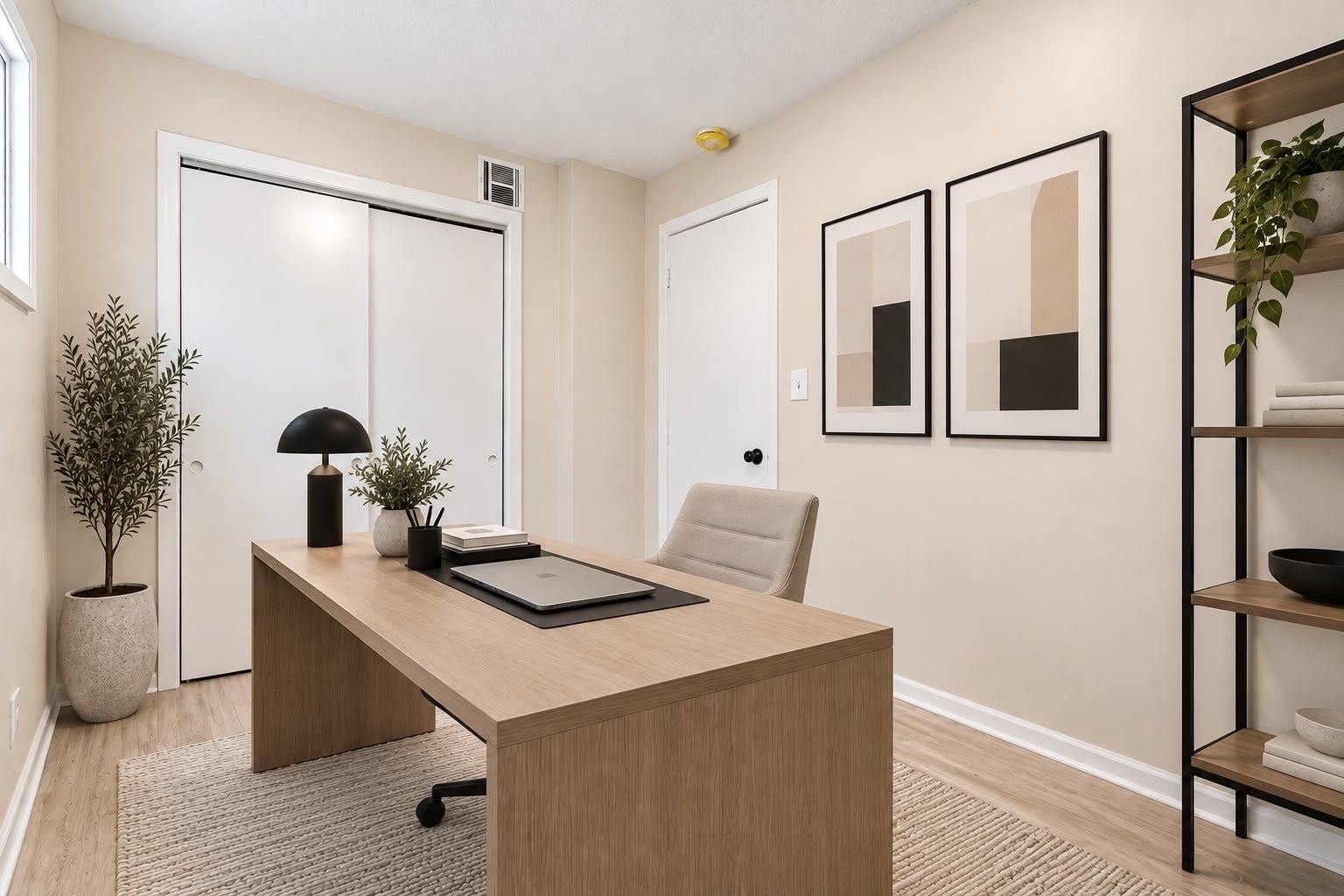 8510 Fillmore Street, Houston, TX 77029 VIRTUALLY STAGED