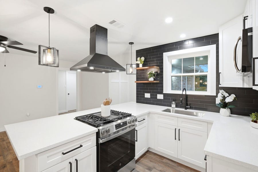 Property photo for 6418 Silver Chalice Drive, Houston, TX