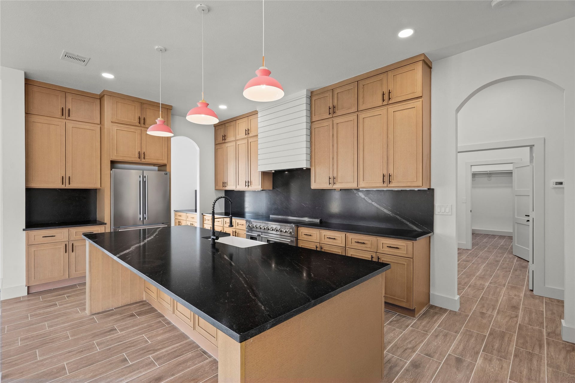 1863 Jones Drive, Alvin, TX 77511 1863 Jones Drive, Alvin, TX 77511