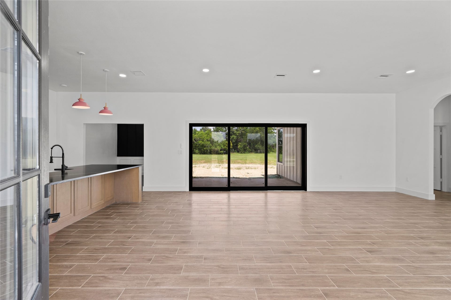 1863 Jones Drive, Alvin, TX 77511 1863 Jones Drive, Alvin, TX 77511