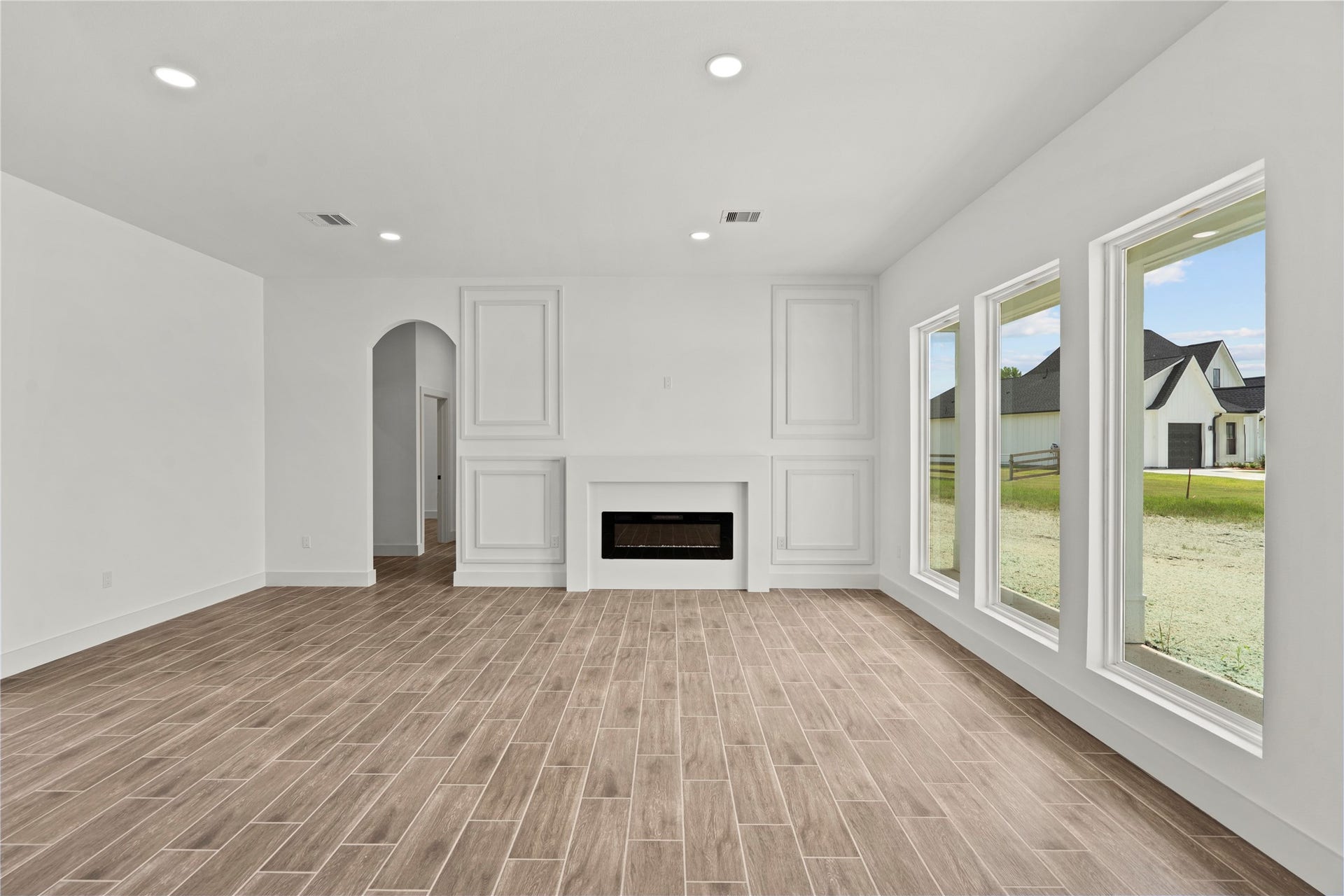 1863 Jones Drive, Alvin, TX 77511 1863 Jones Drive, Alvin, TX 77511