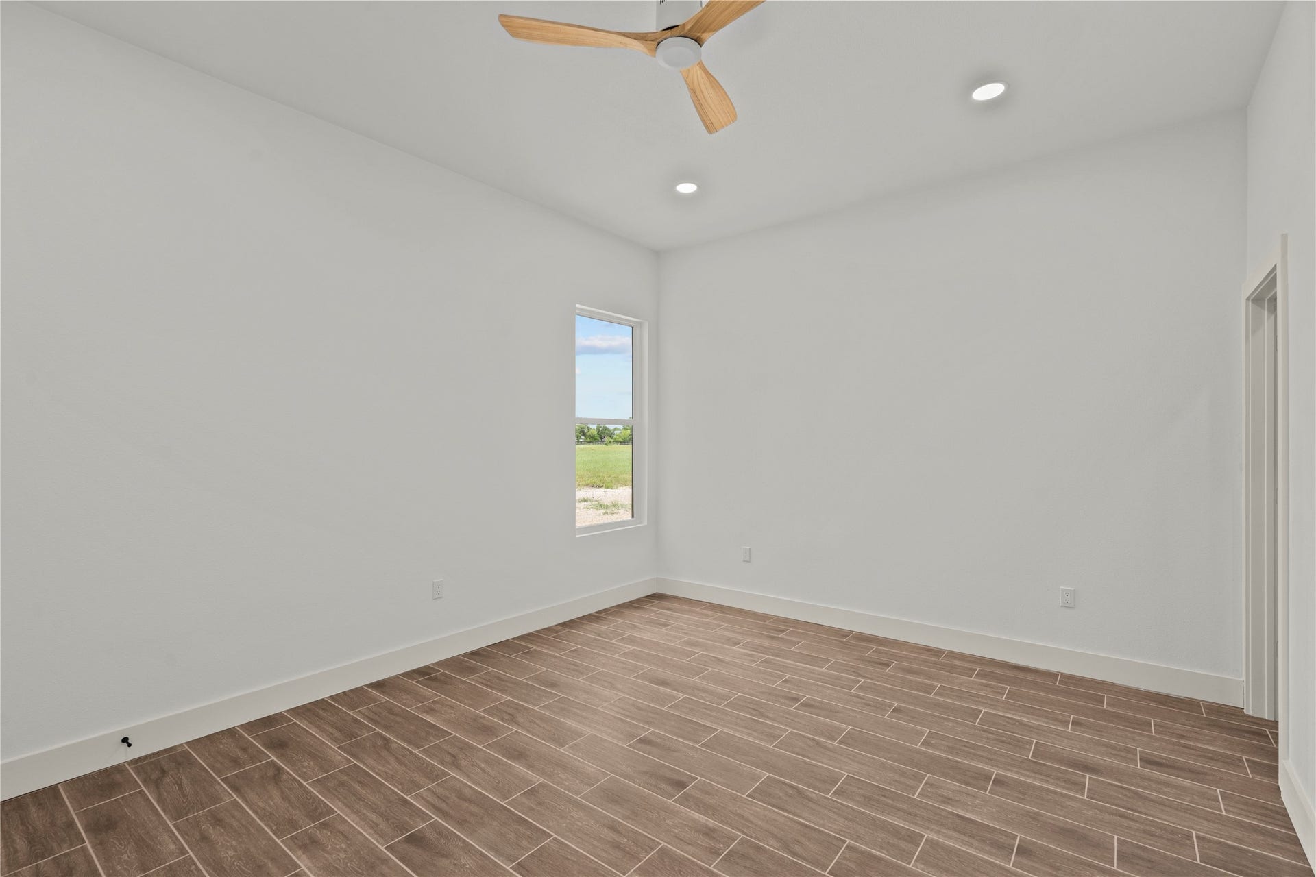 1863 Jones Drive, Alvin, TX 77511 1863 Jones Drive, Alvin, TX 77511