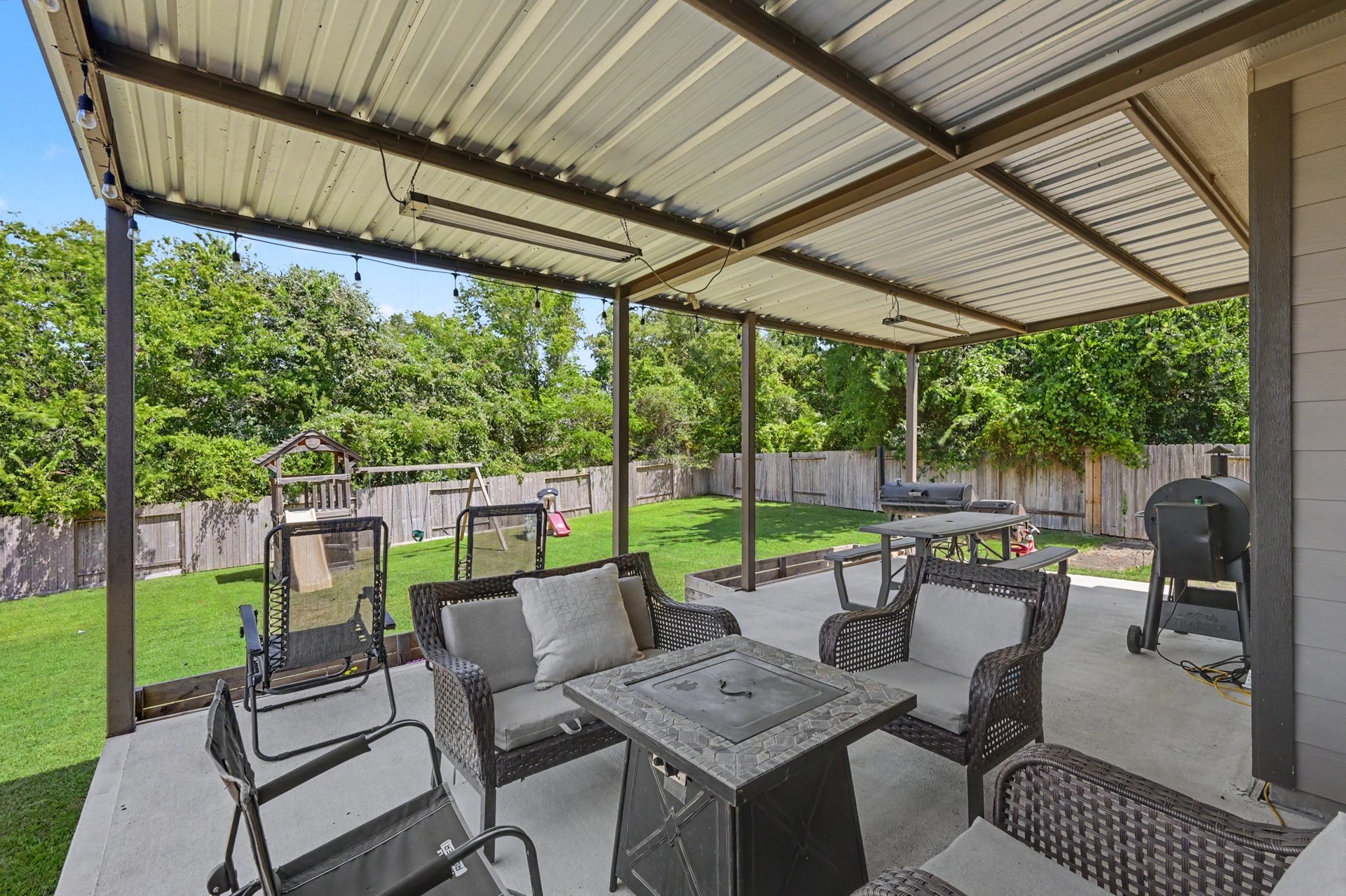13258 Ridgeview, Willis, TX 77318 13258 Ridgeview, Willis, TX 77318