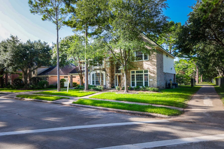 Property photo for 24319 Bay Hill Boulevard, Katy, TX