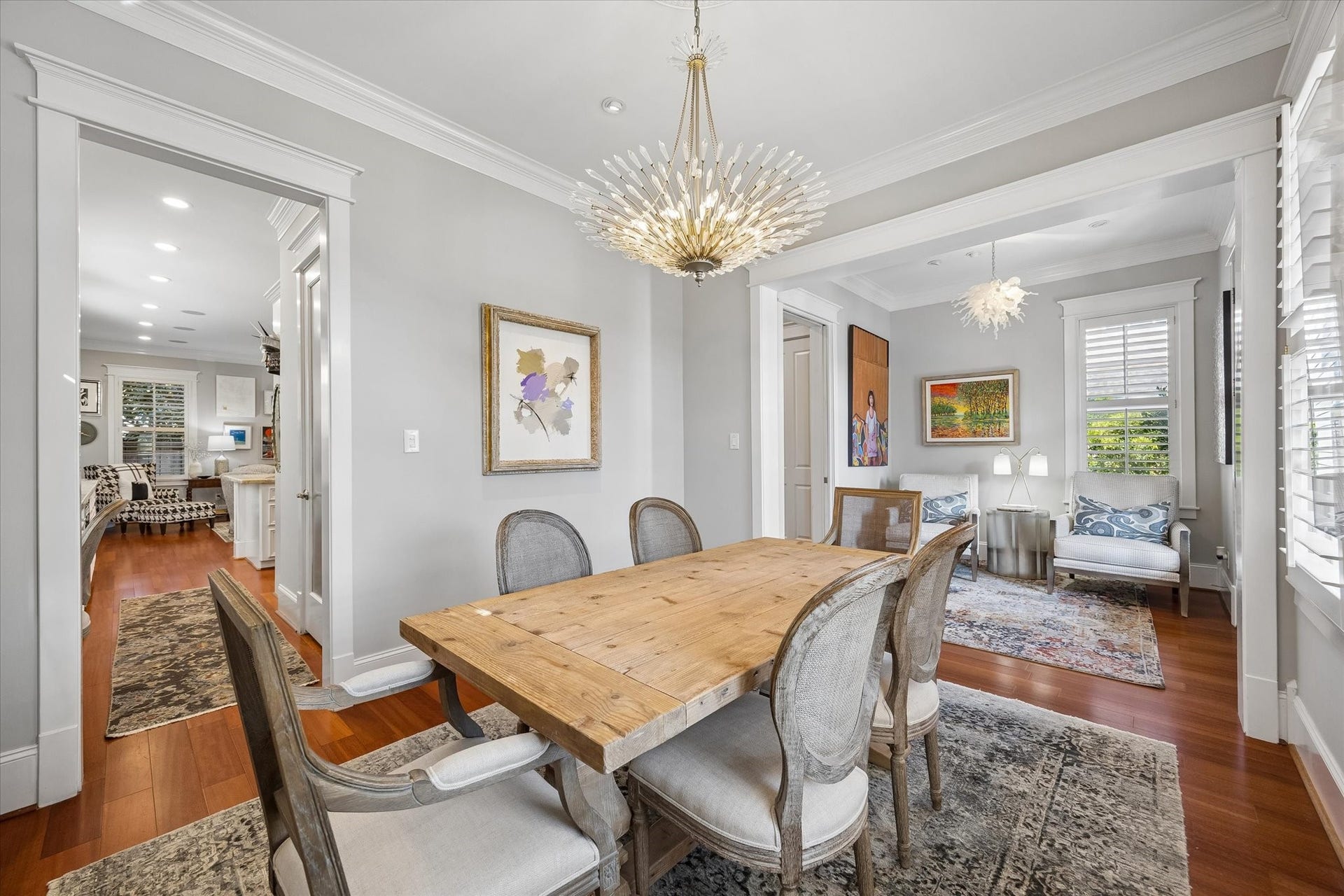 707 W 9th Street, Houston, TX 77007 707 W 9th Street, Houston, TX 77007