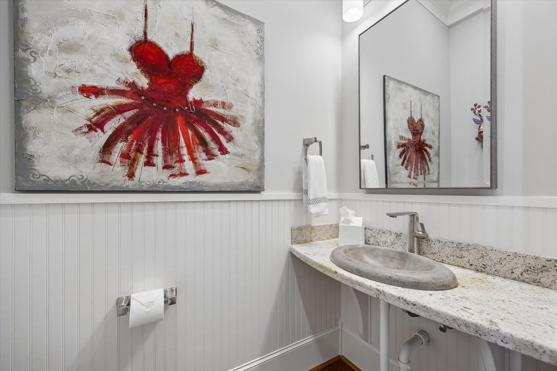 707 W 9th Street, Houston, TX 77007 707 W 9th Street, Houston, TX 77007