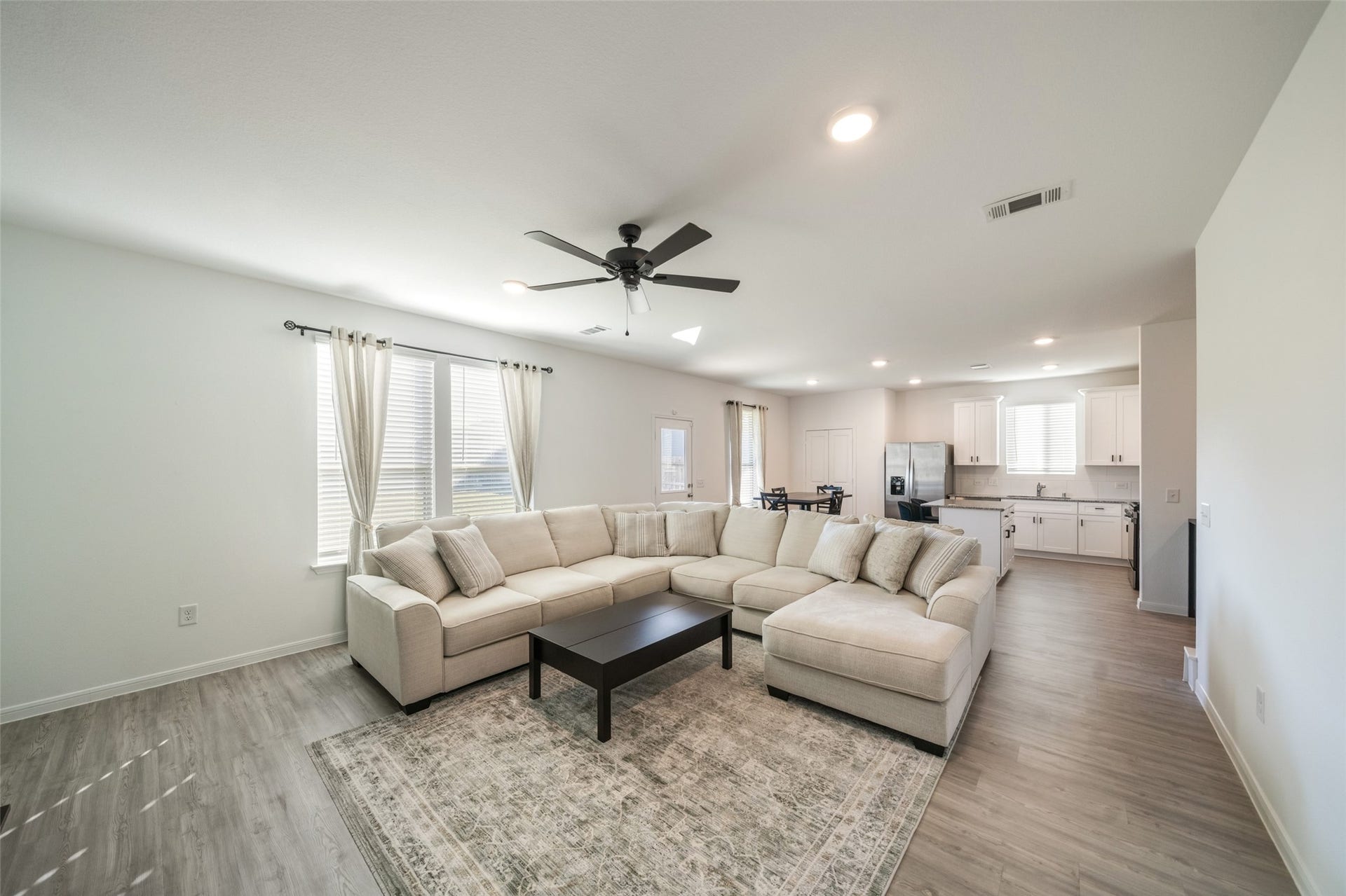 16911 Elm Grove Road, Conroe, TX 77302