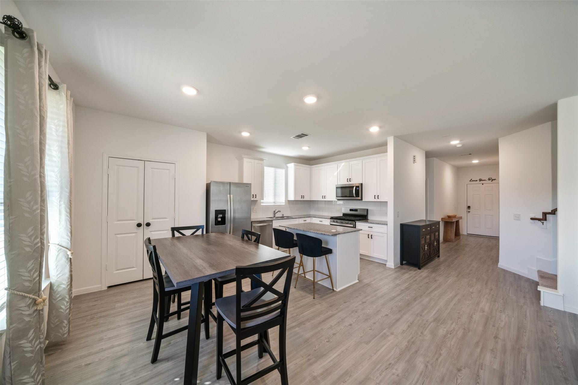 16911 Elm Grove Road, Conroe, TX 77302