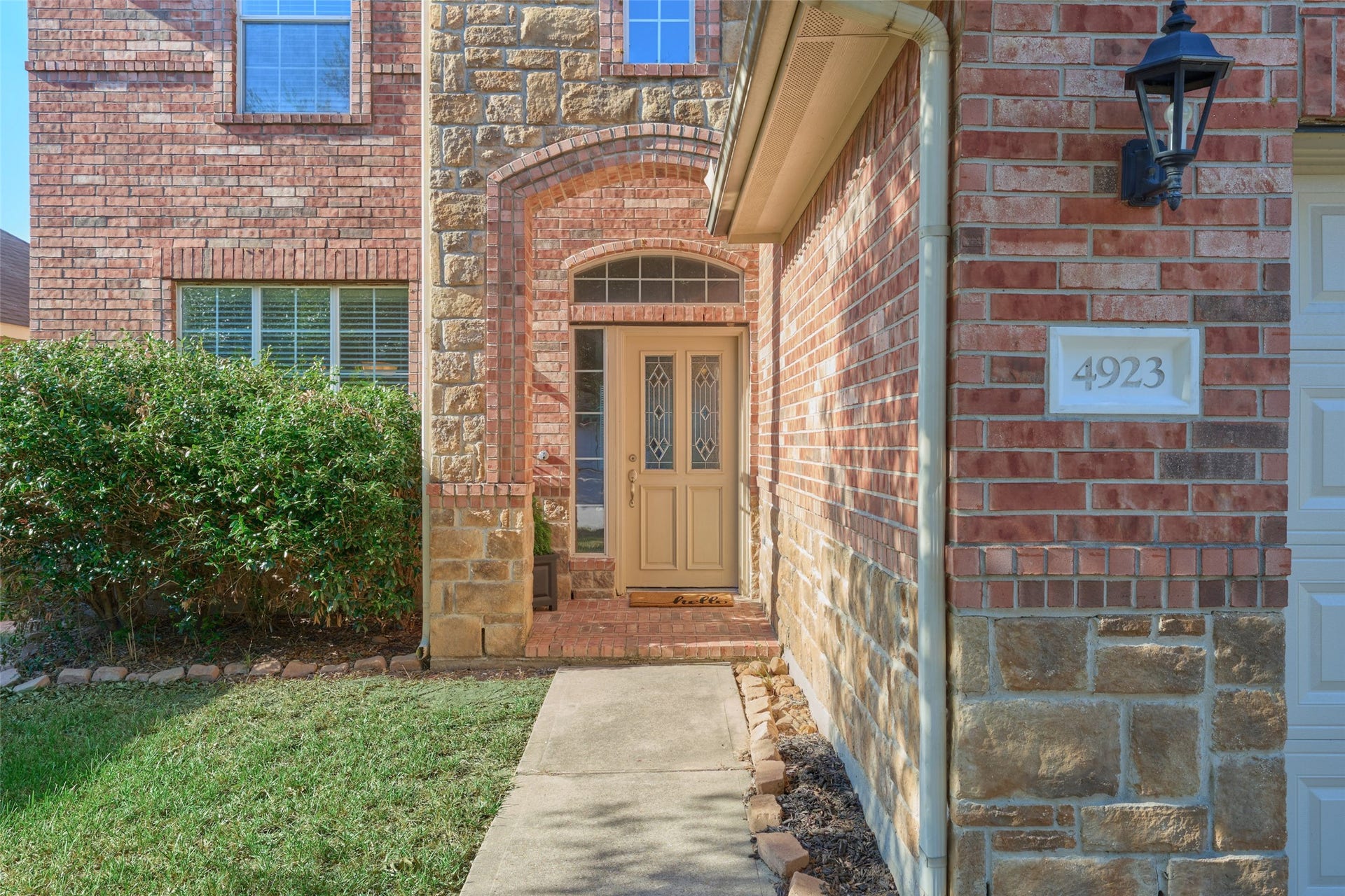 4923 Forest Hurst Drive, Spring, TX 77373 4923 Forest Hurst Drive, Spring, TX 77373