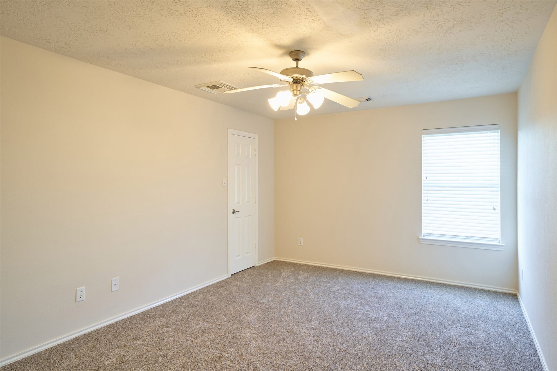 4923 Forest Hurst Drive, Spring, TX 77373 4923 Forest Hurst Drive, Spring, TX 77373