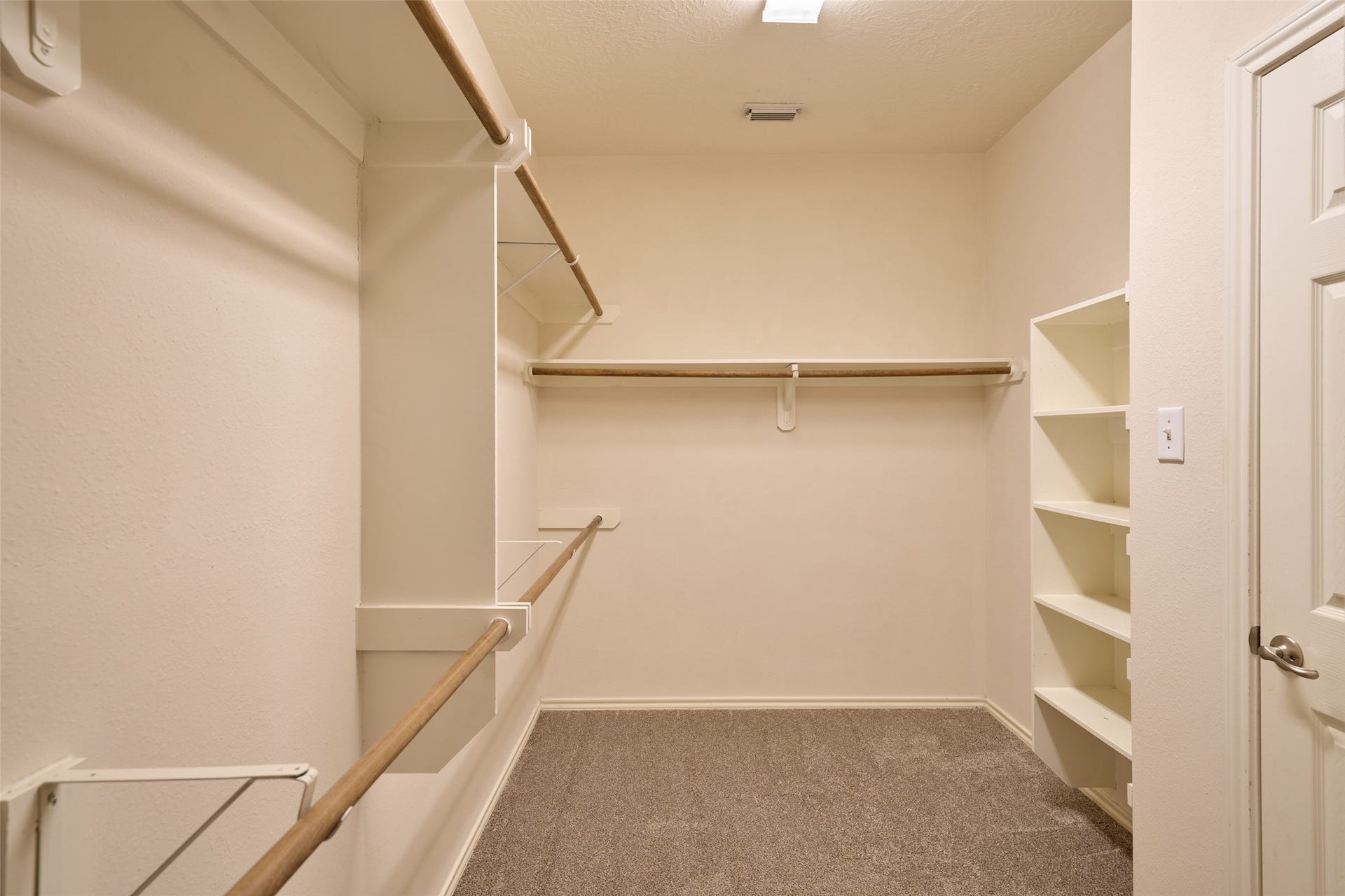 4923 Forest Hurst Drive, Spring, TX 77373 4923 Forest Hurst Drive, Spring, TX 77373