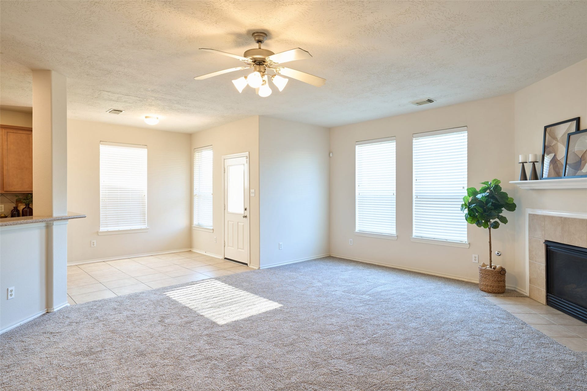 4923 Forest Hurst Drive, Spring, TX 77373 4923 Forest Hurst Drive, Spring, TX 77373