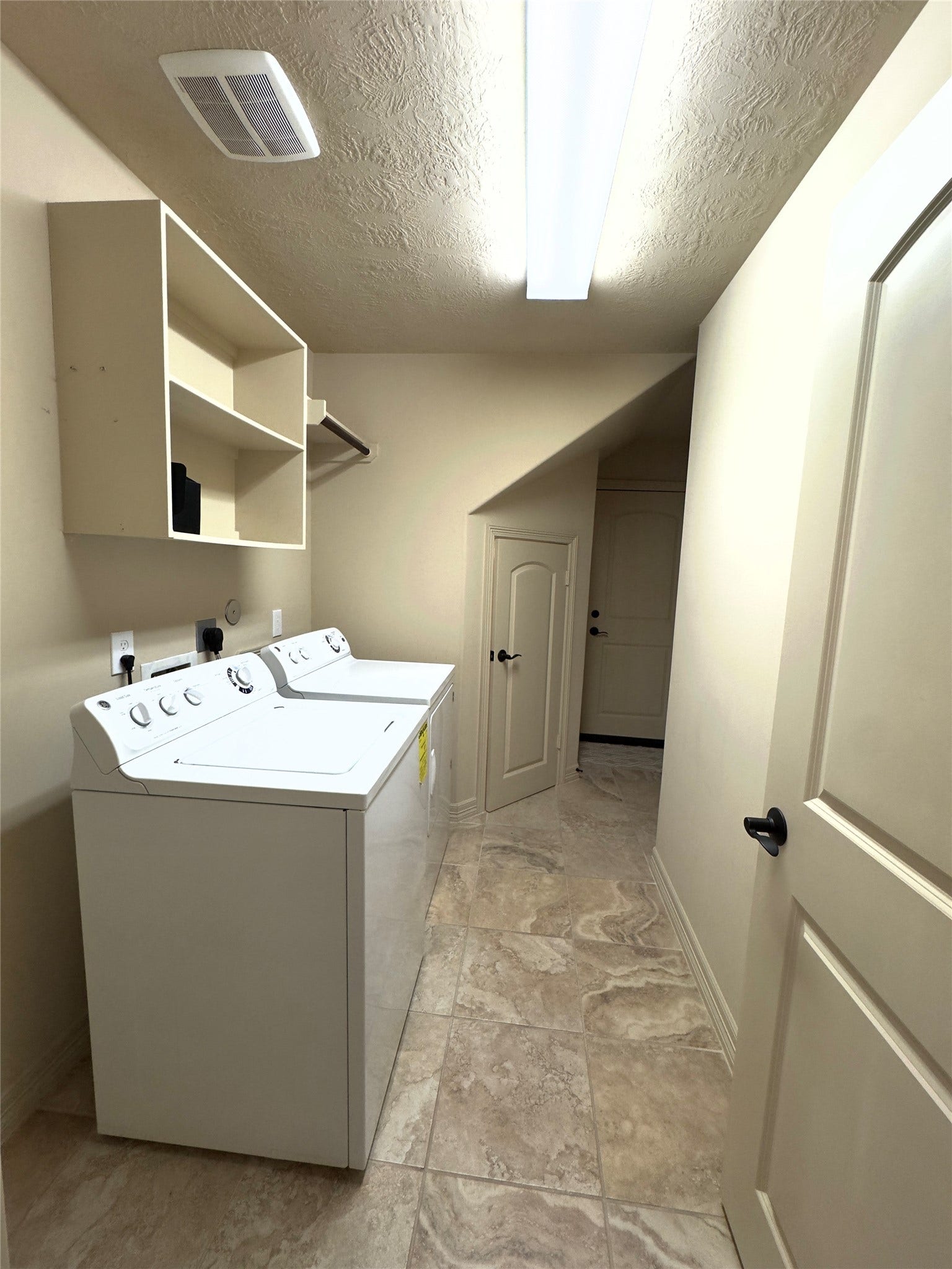 179 Hearthshire Circle, The Woodlands, TX 77354 179 Hearthshire Circle, The Woodlands, TX 77354