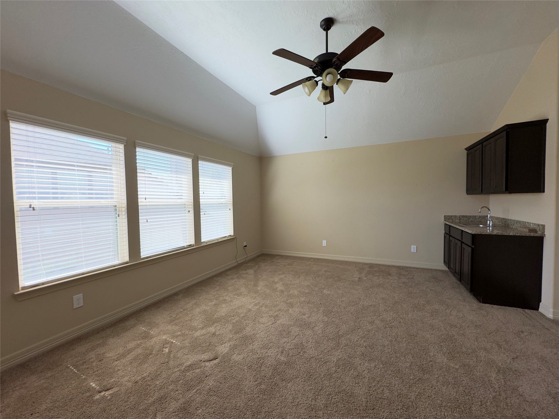 179 Hearthshire Circle, The Woodlands, TX 77354 Upstairs ganeroom