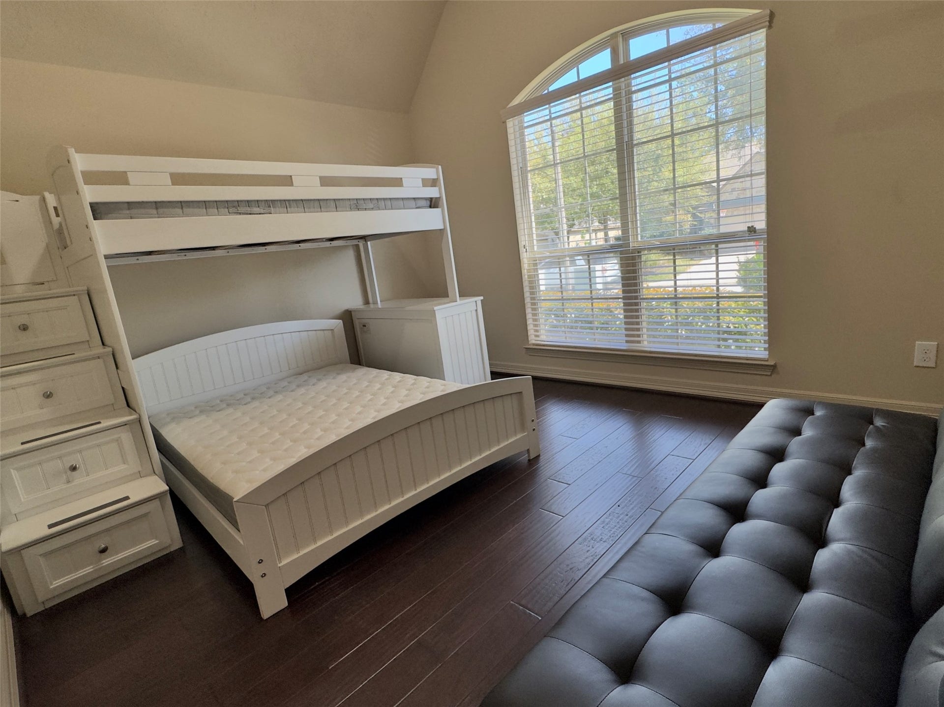179 Hearthshire Circle, The Woodlands, TX 77354 179 Hearthshire Circle, The Woodlands, TX 77354