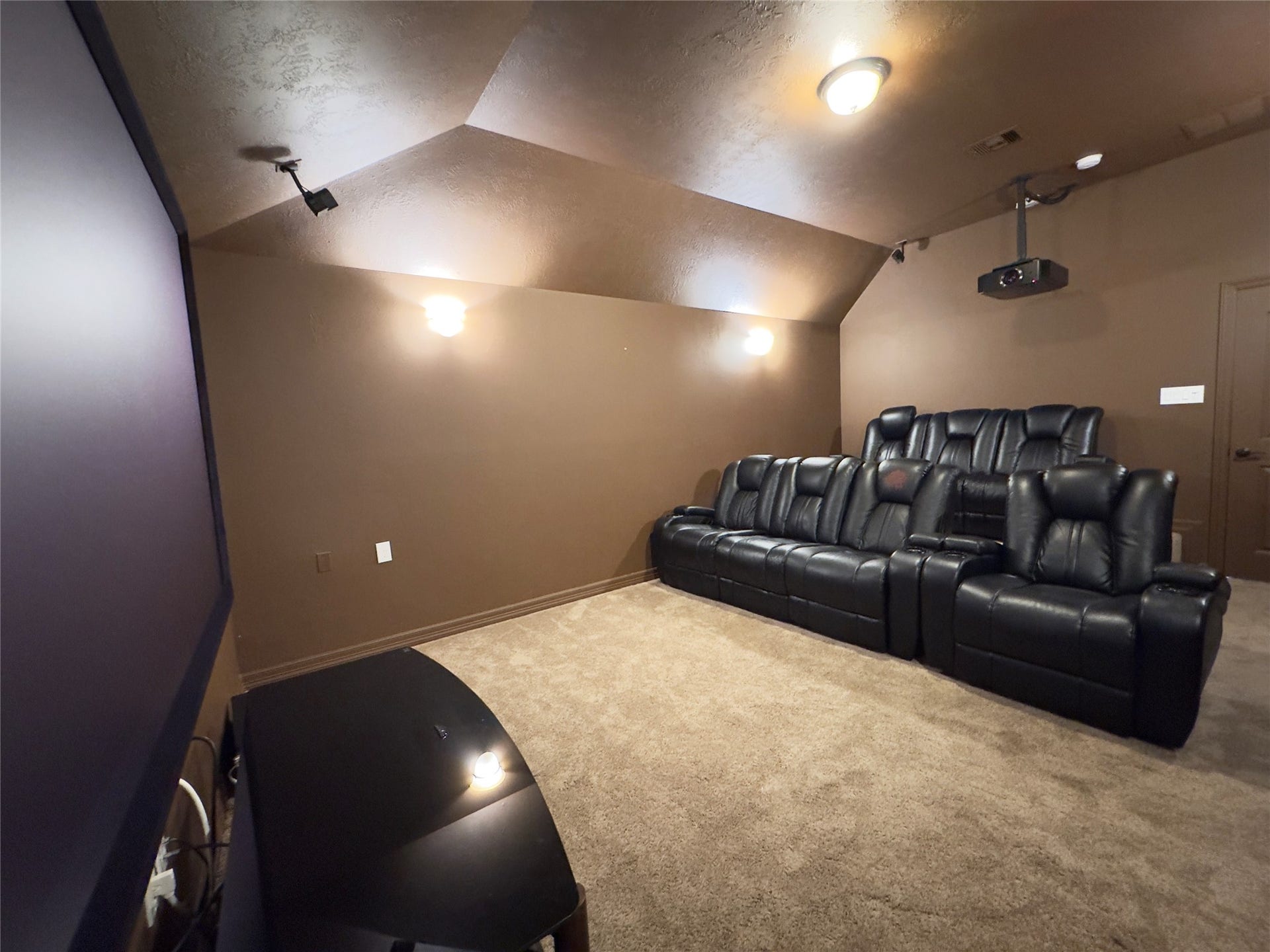 179 Hearthshire Circle, The Woodlands, TX 77354 179 Hearthshire Circle, The Woodlands, TX 77354