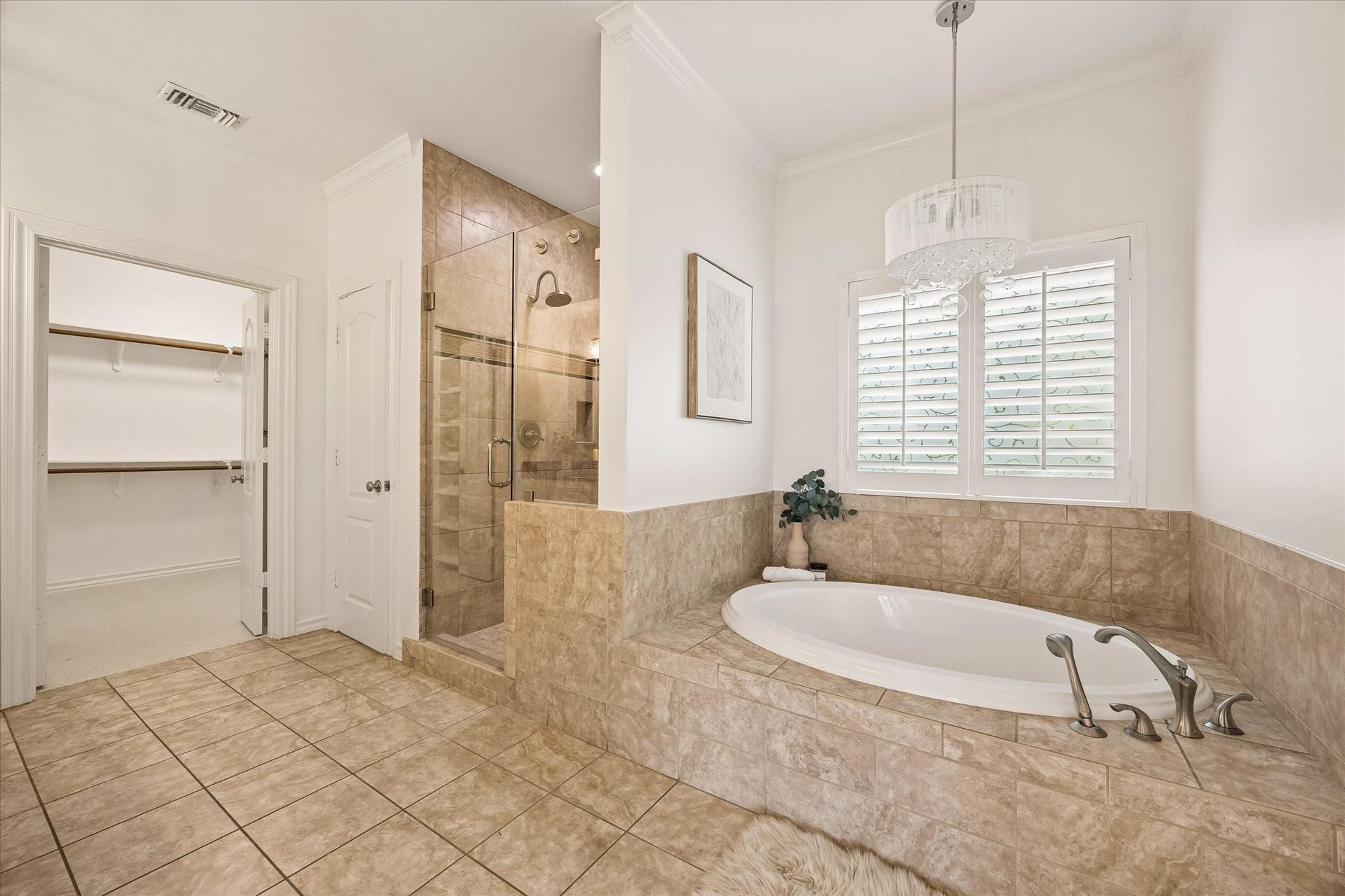6512 Minola Street, Houston, TX 77007 6512 Minola Street, Houston, TX 77007