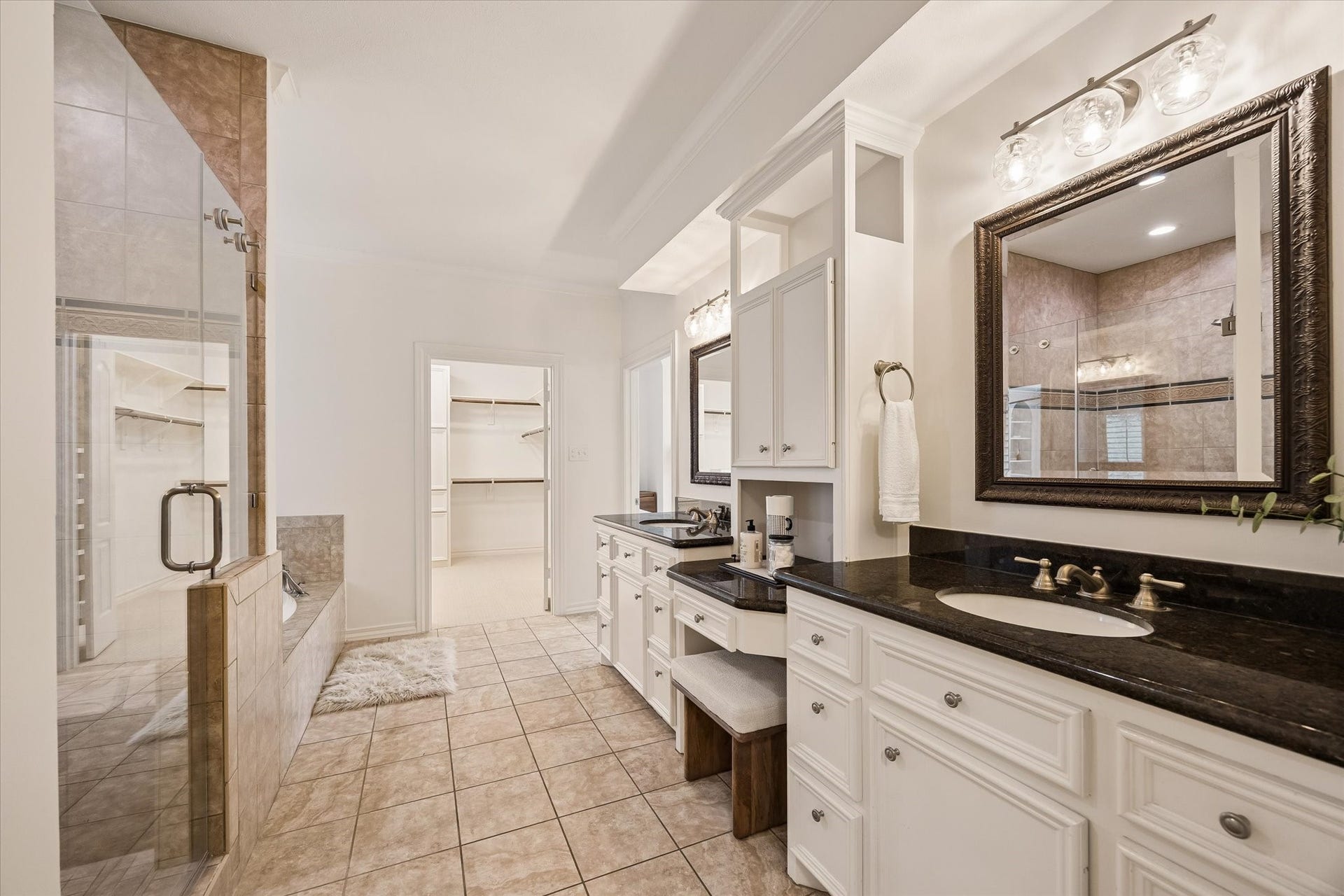 6512 Minola Street, Houston, TX 77007 6512 Minola Street, Houston, TX 77007