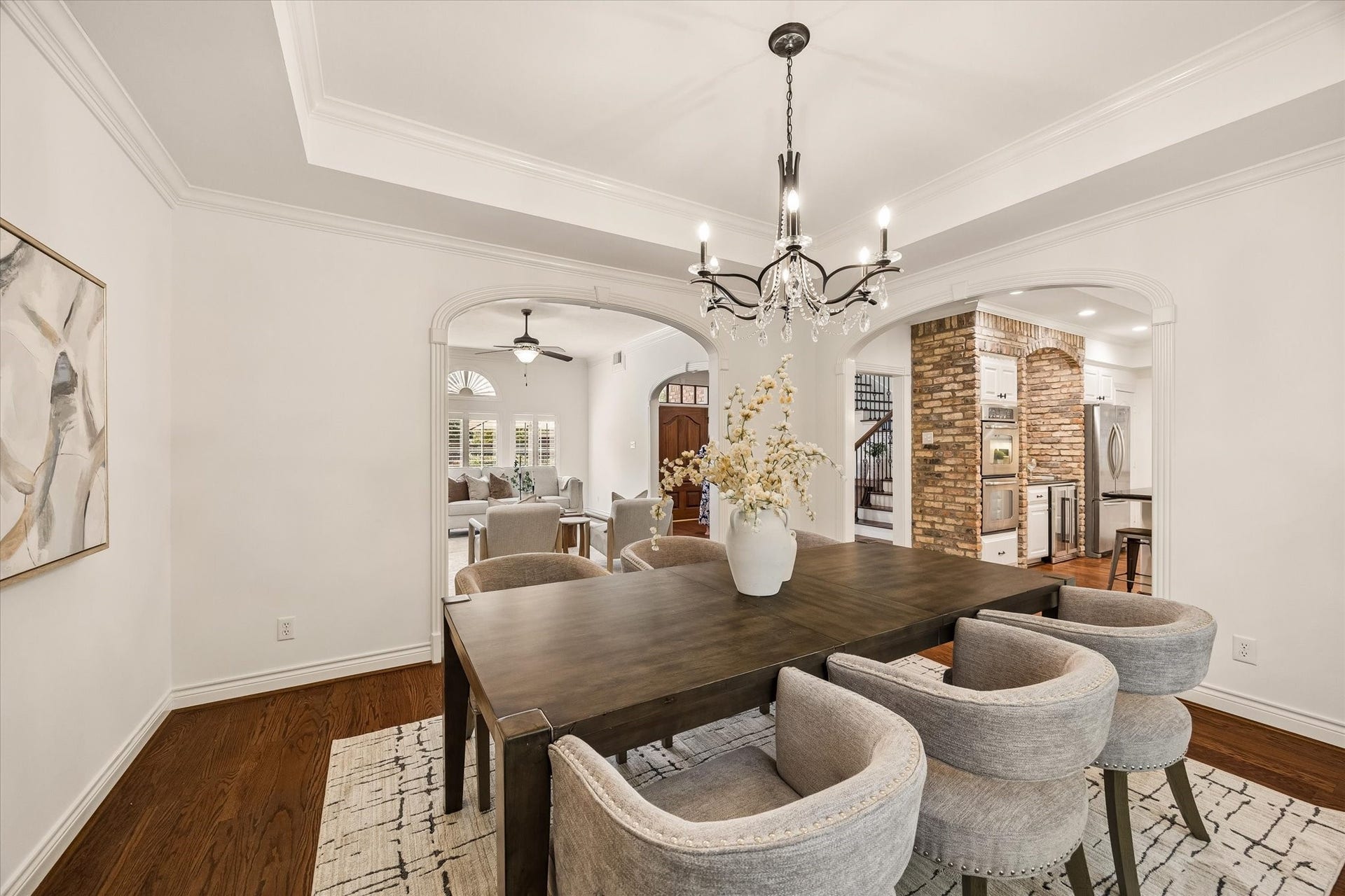 6512 Minola Street, Houston, TX 77007 6512 Minola Street, Houston, TX 77007