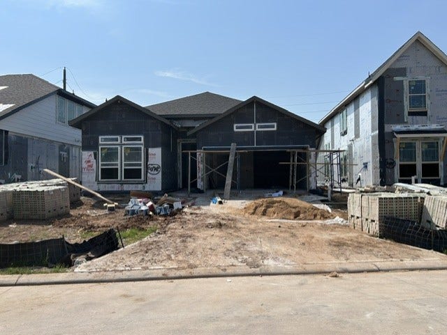 11038 Valley Fort Drive, Missouri City, TX 77459 11038 Valley Fort Drive, Missouri City, TX 77459