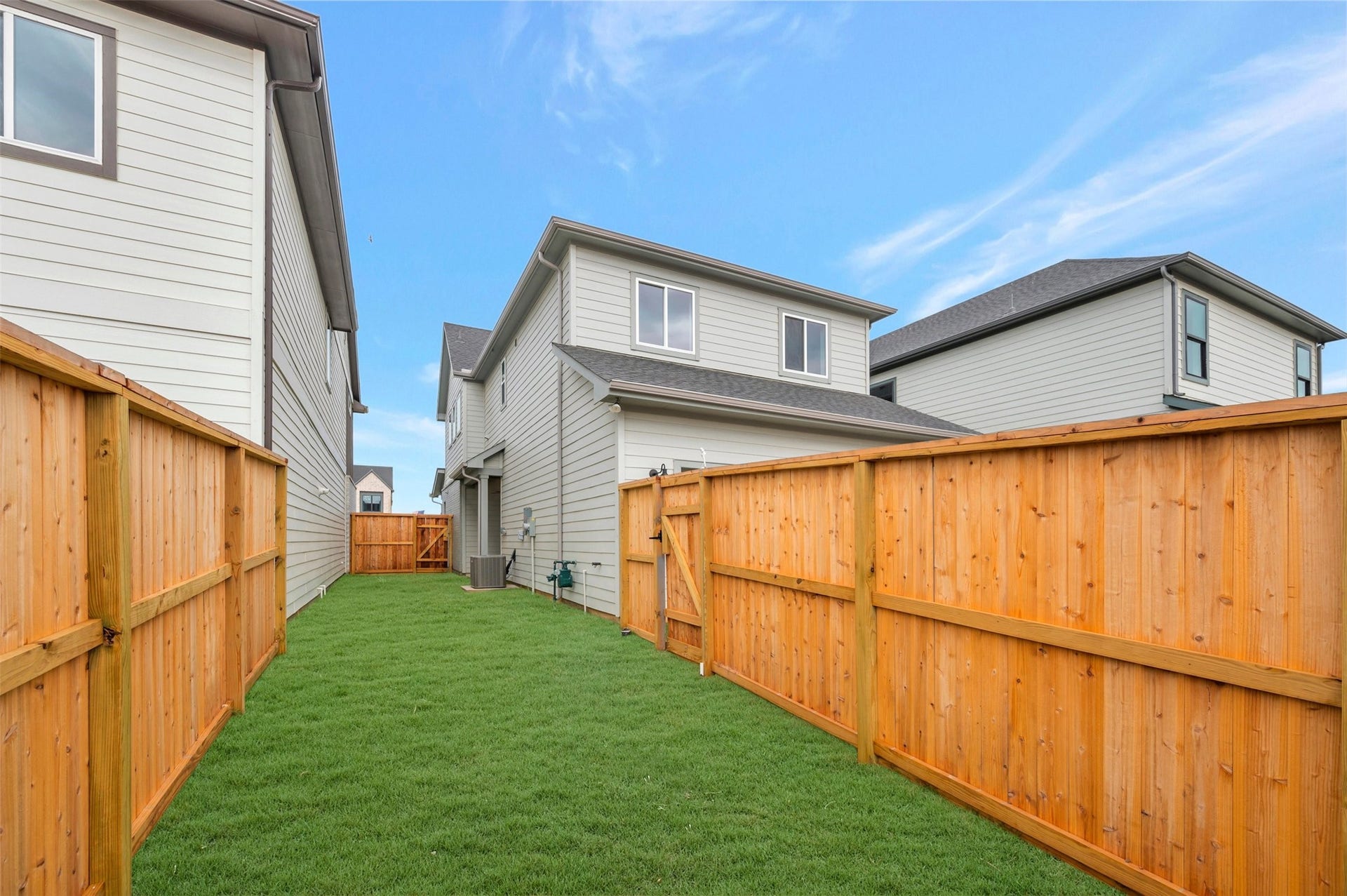 16710 Vibrant Avenue, Hockley, TX 77447