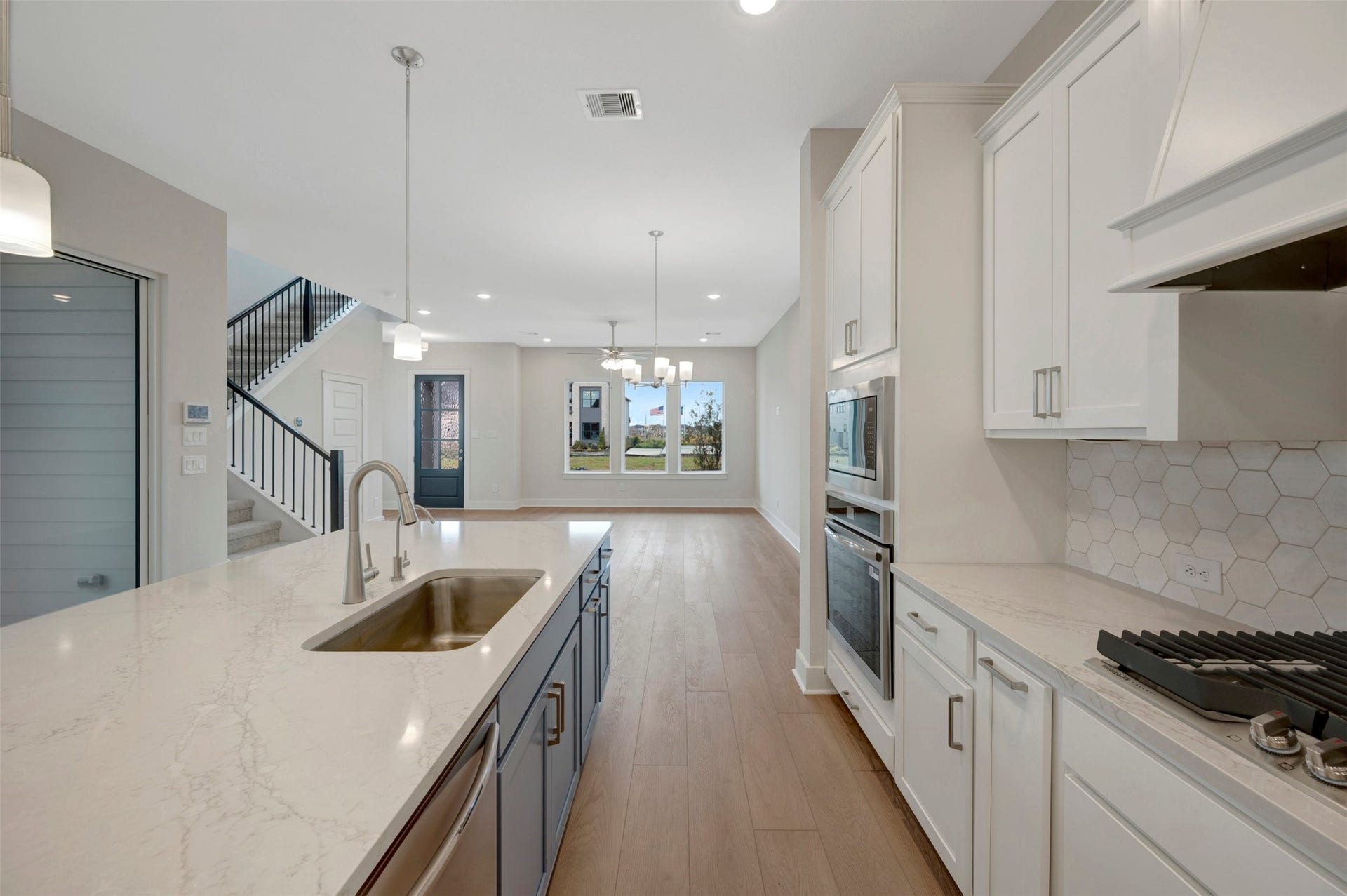 16710 Vibrant Avenue, Hockley, TX 77447
