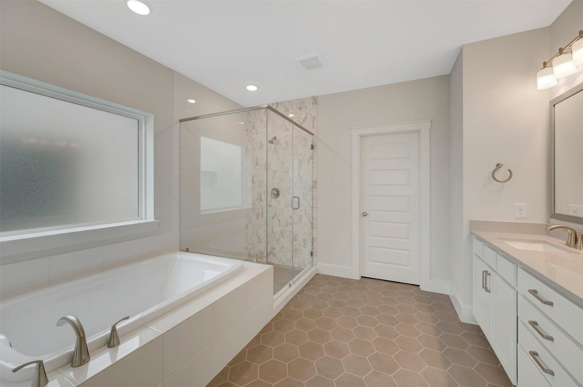 16710 Vibrant Avenue, Hockley, TX 77447
