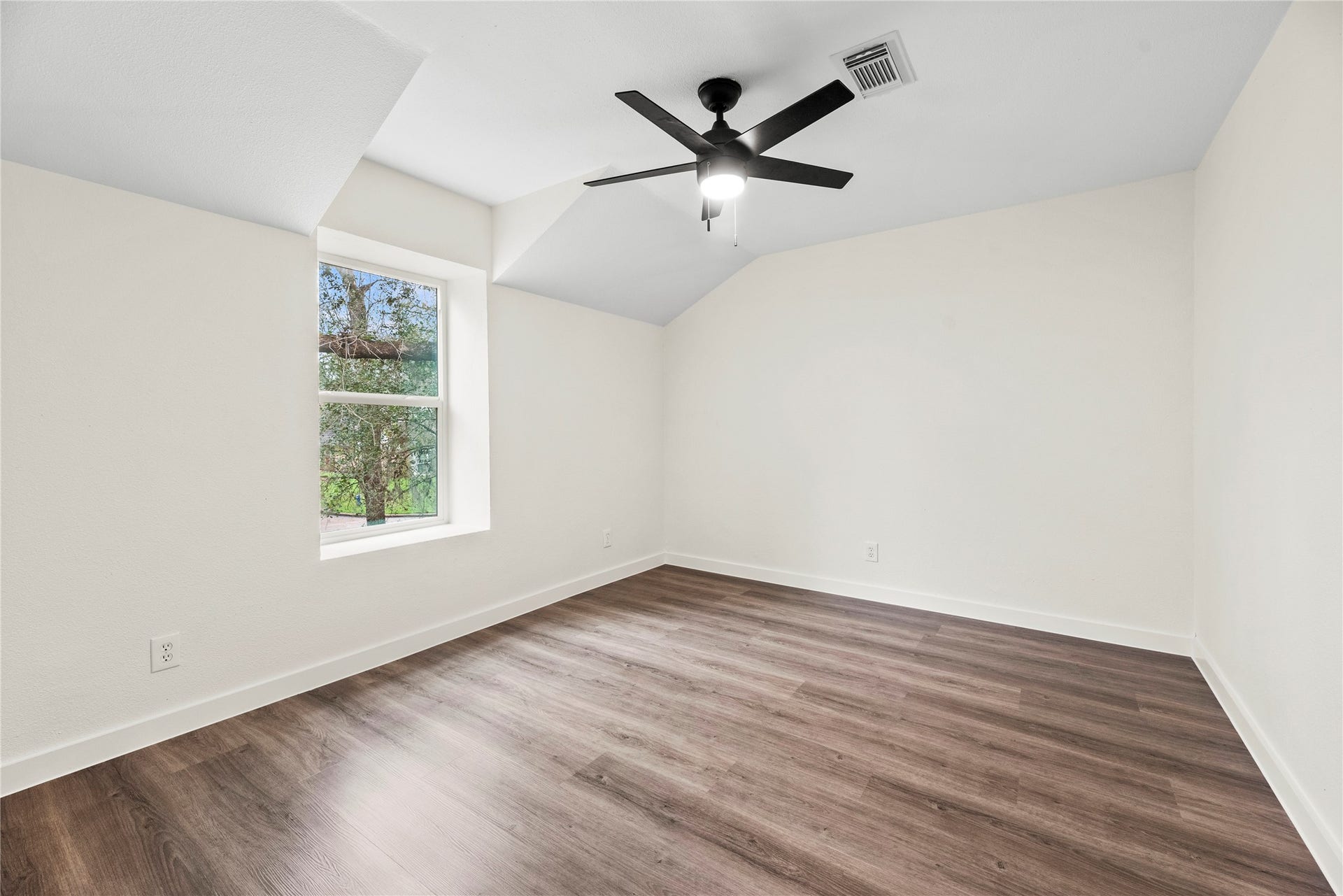 12551 Honeywood Trail, Houston, TX 77077 All upstairs secondary bedrooms include LVP flooring, ceiling fans and large closets.