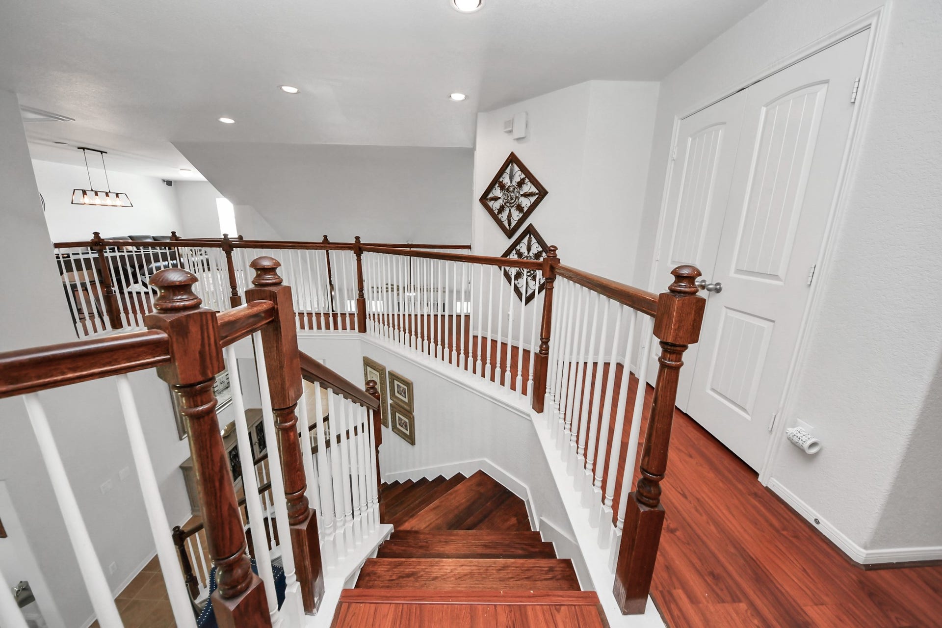 8519 E Windhaven Terrace Trail, Cypress, TX 77433 staircase