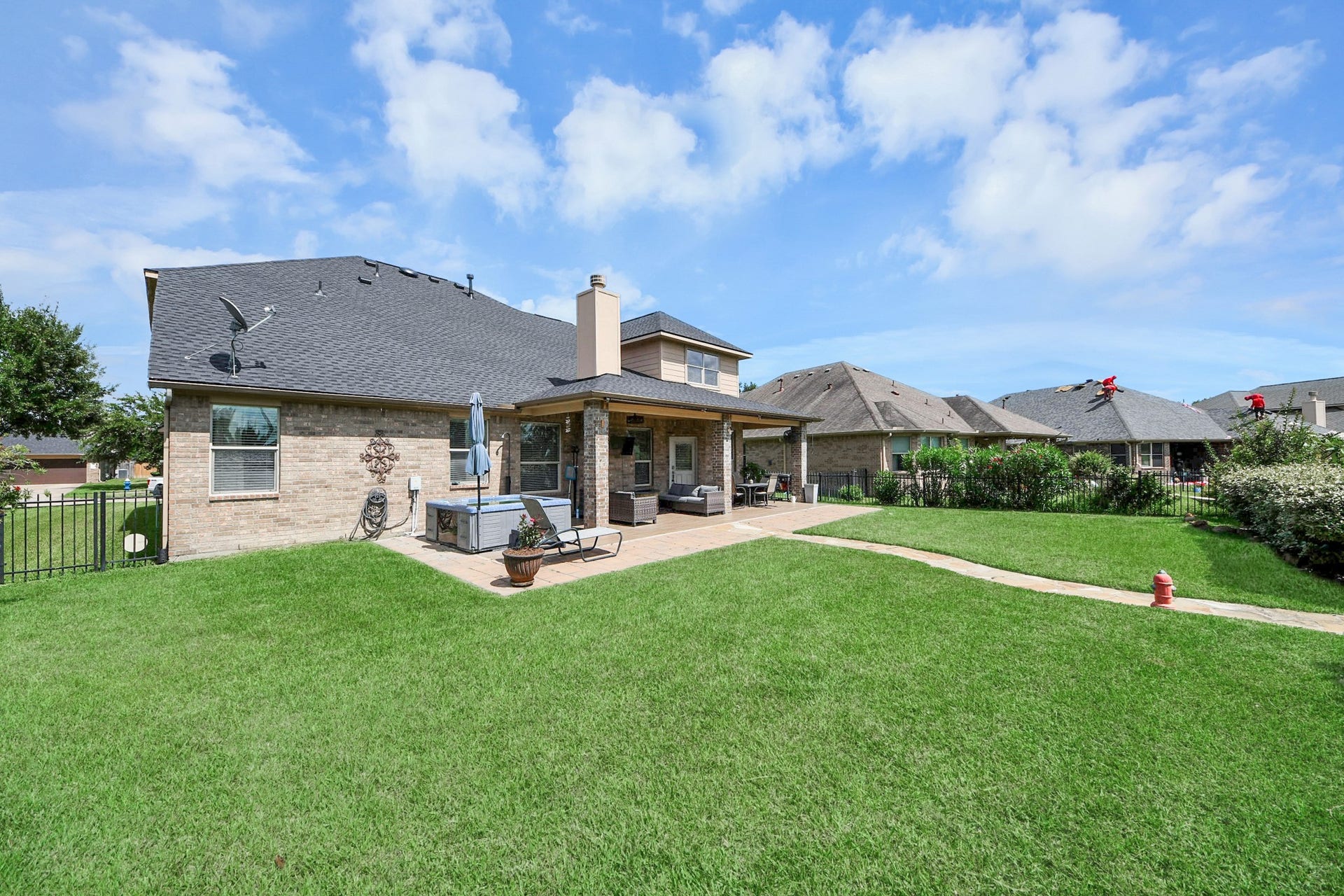 8519 E Windhaven Terrace Trail, Cypress, TX 77433 back of the house