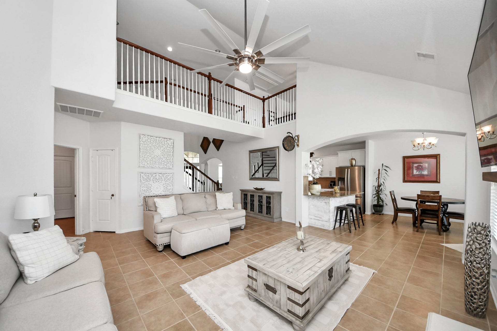 8519 E Windhaven Terrace Trail, Cypress, TX 77433 living room