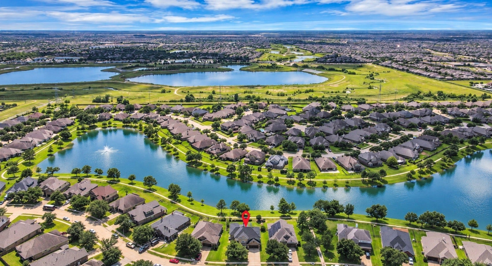 8519 E Windhaven Terrace Trail, Cypress, TX 77433 lake view