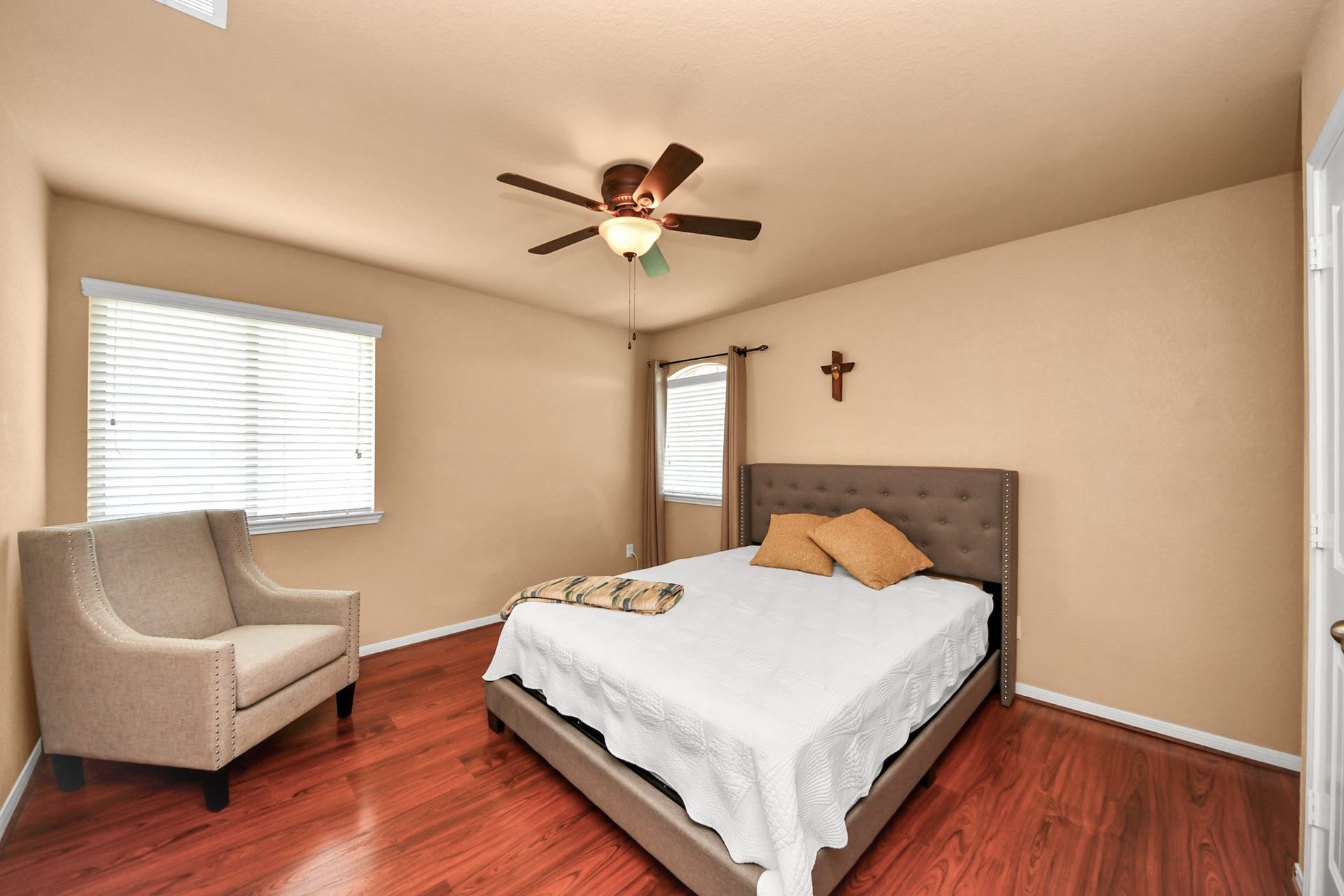 8519 E Windhaven Terrace Trail, Cypress, TX 77433 bedroom second floor
