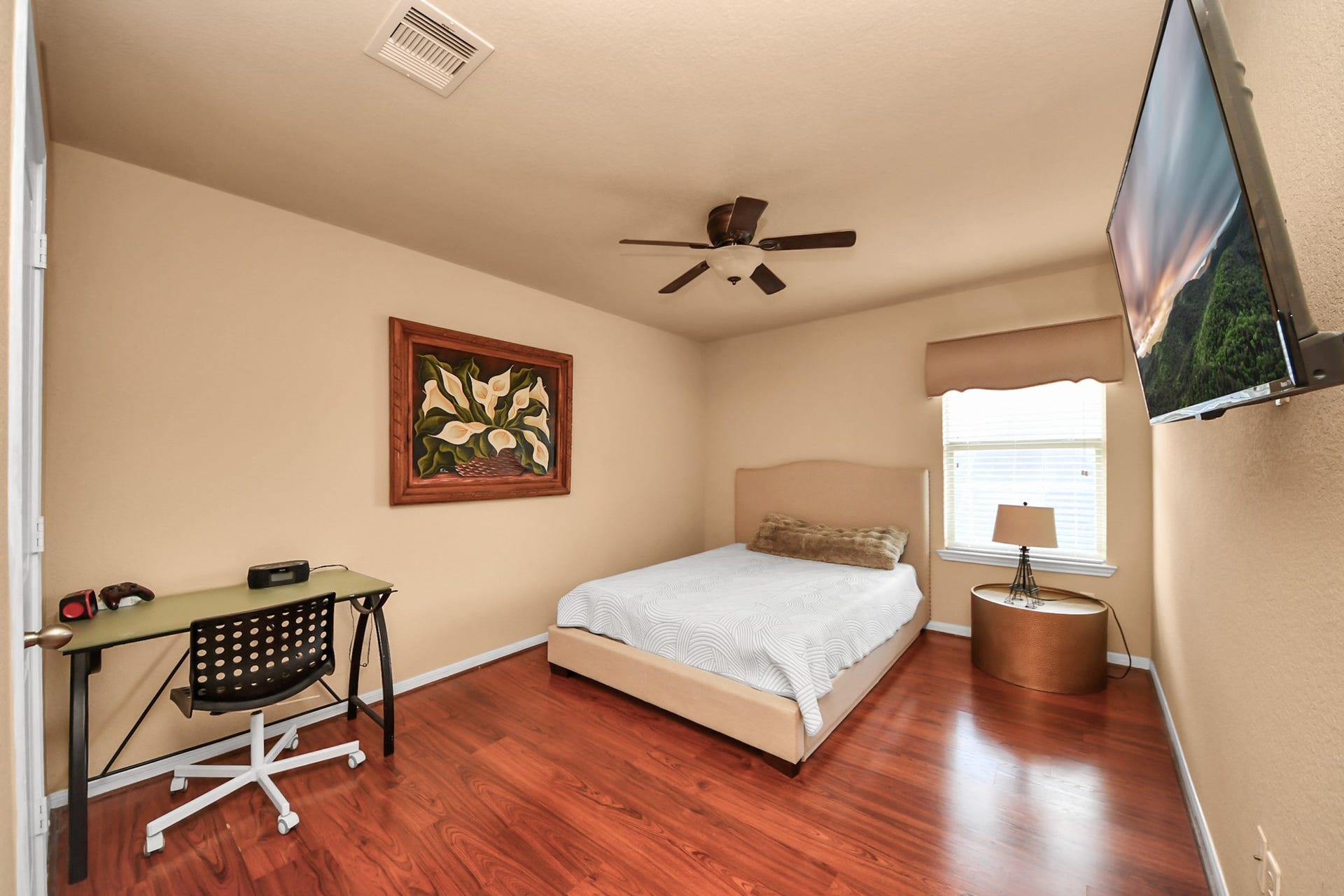 8519 E Windhaven Terrace Trail, Cypress, TX 77433 second floor master suite