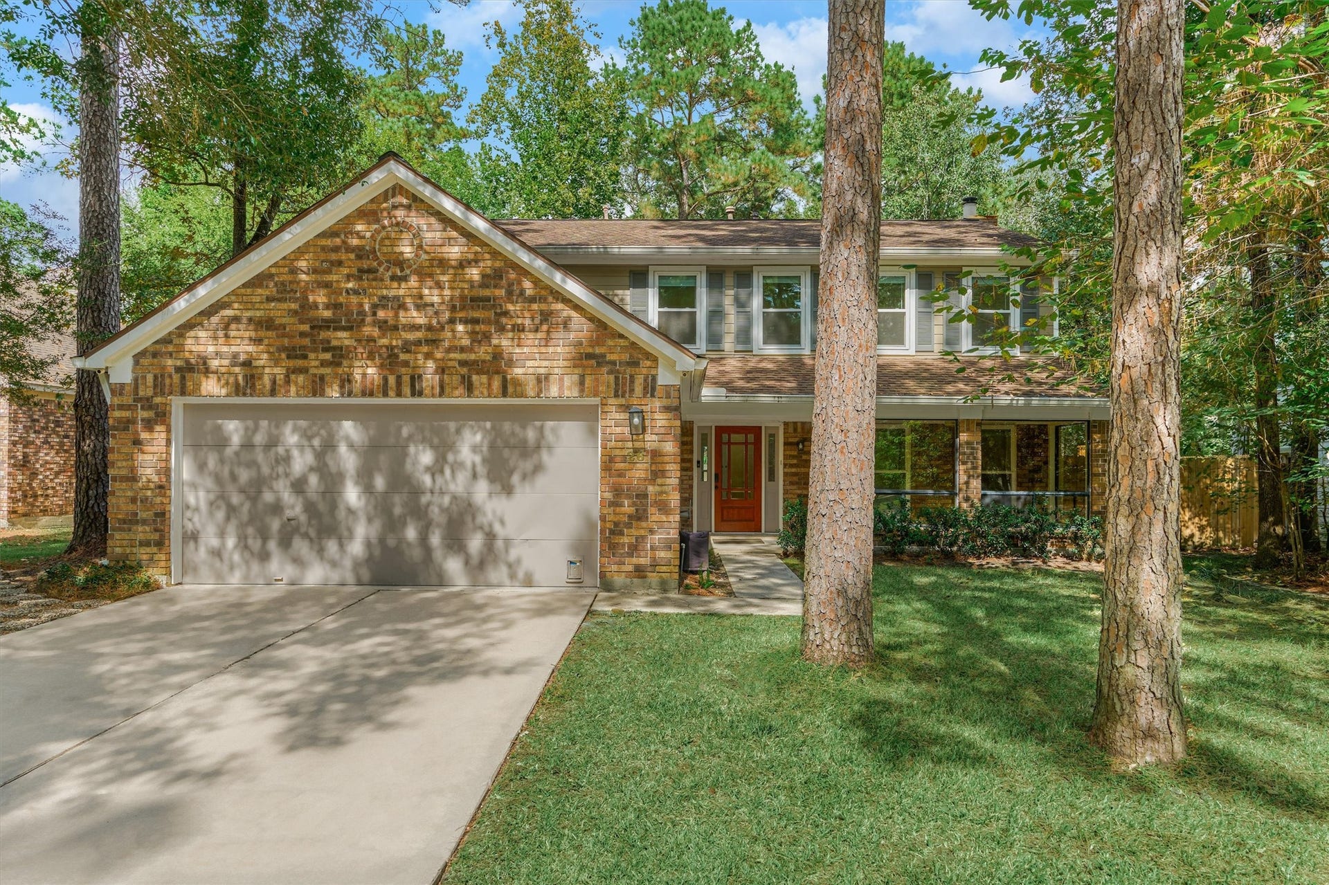 26 Sylvan Forest Drive, The Woodlands, TX 77381 26 Sylvan Forest Drive, The Woodlands, TX 77381