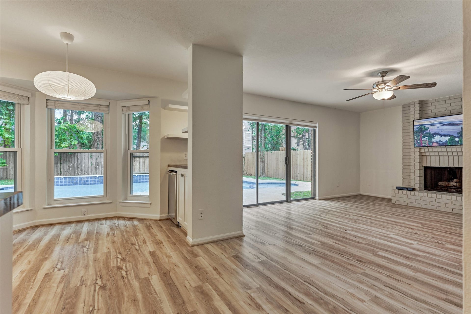26 Sylvan Forest Drive, The Woodlands, TX 77381 26 Sylvan Forest Drive, The Woodlands, TX 77381