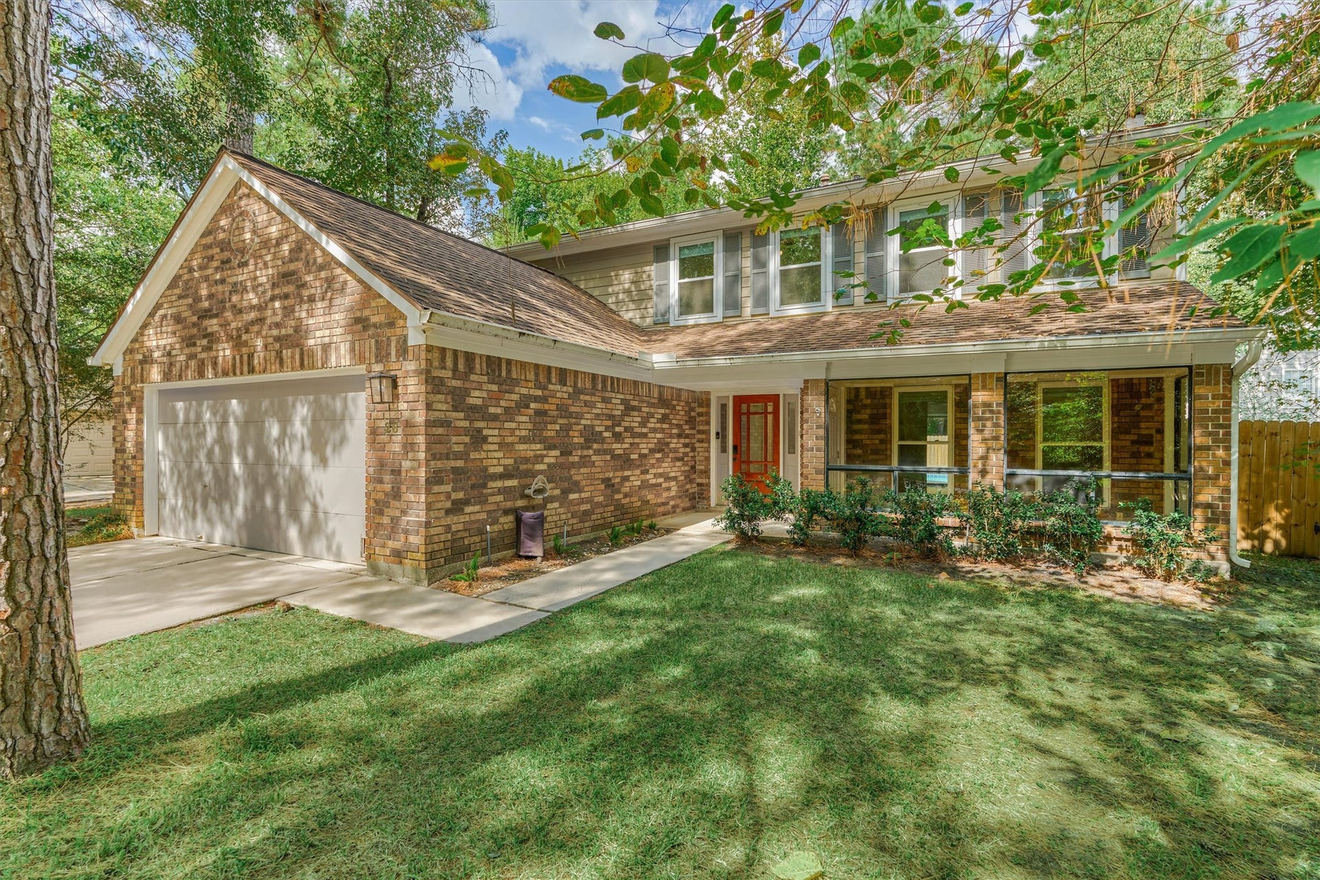 26 Sylvan Forest Drive, The Woodlands, TX 77381 26 Sylvan Forest Drive, The Woodlands, TX 77381