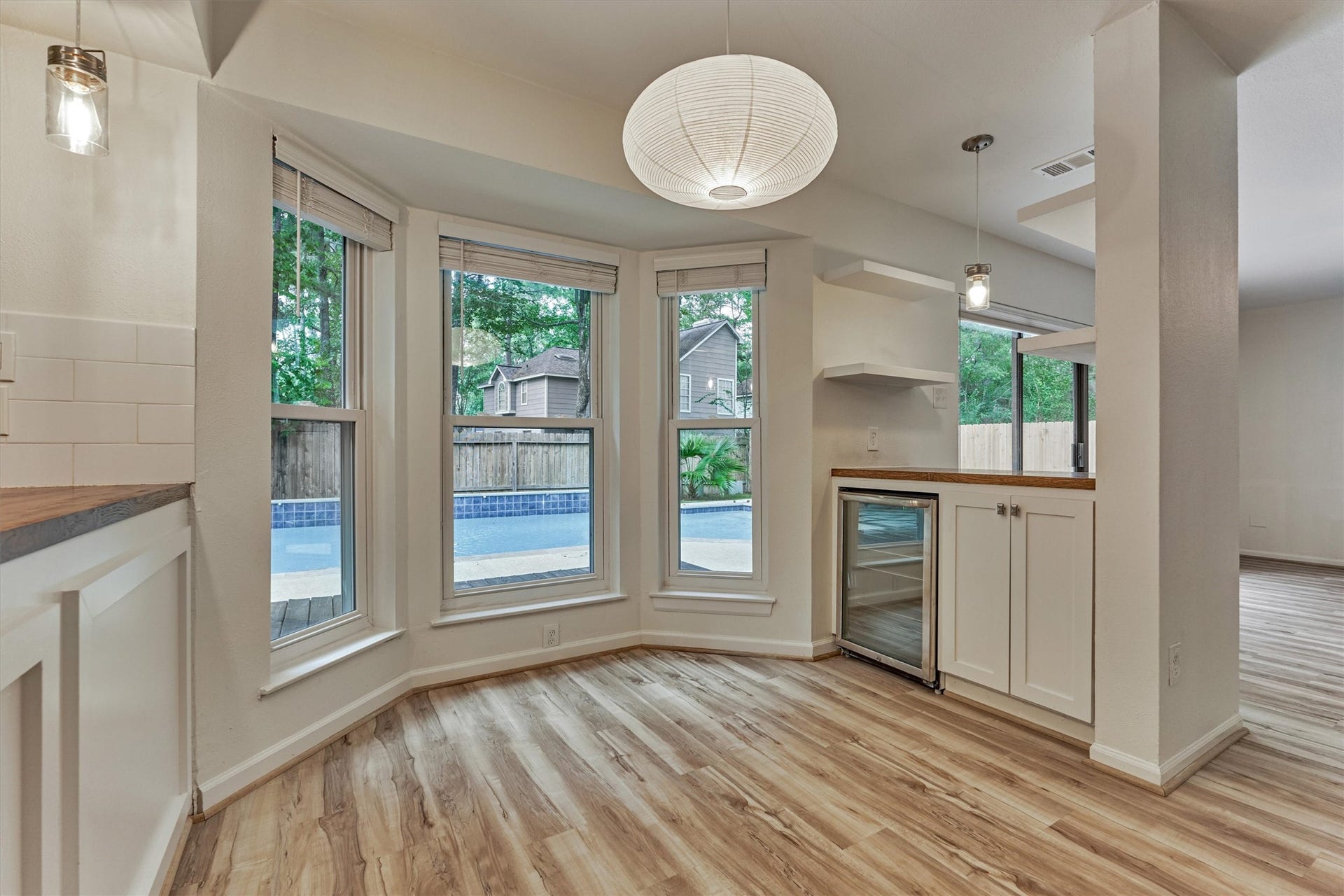 26 Sylvan Forest Drive, The Woodlands, TX 77381 26 Sylvan Forest Drive, The Woodlands, TX 77381